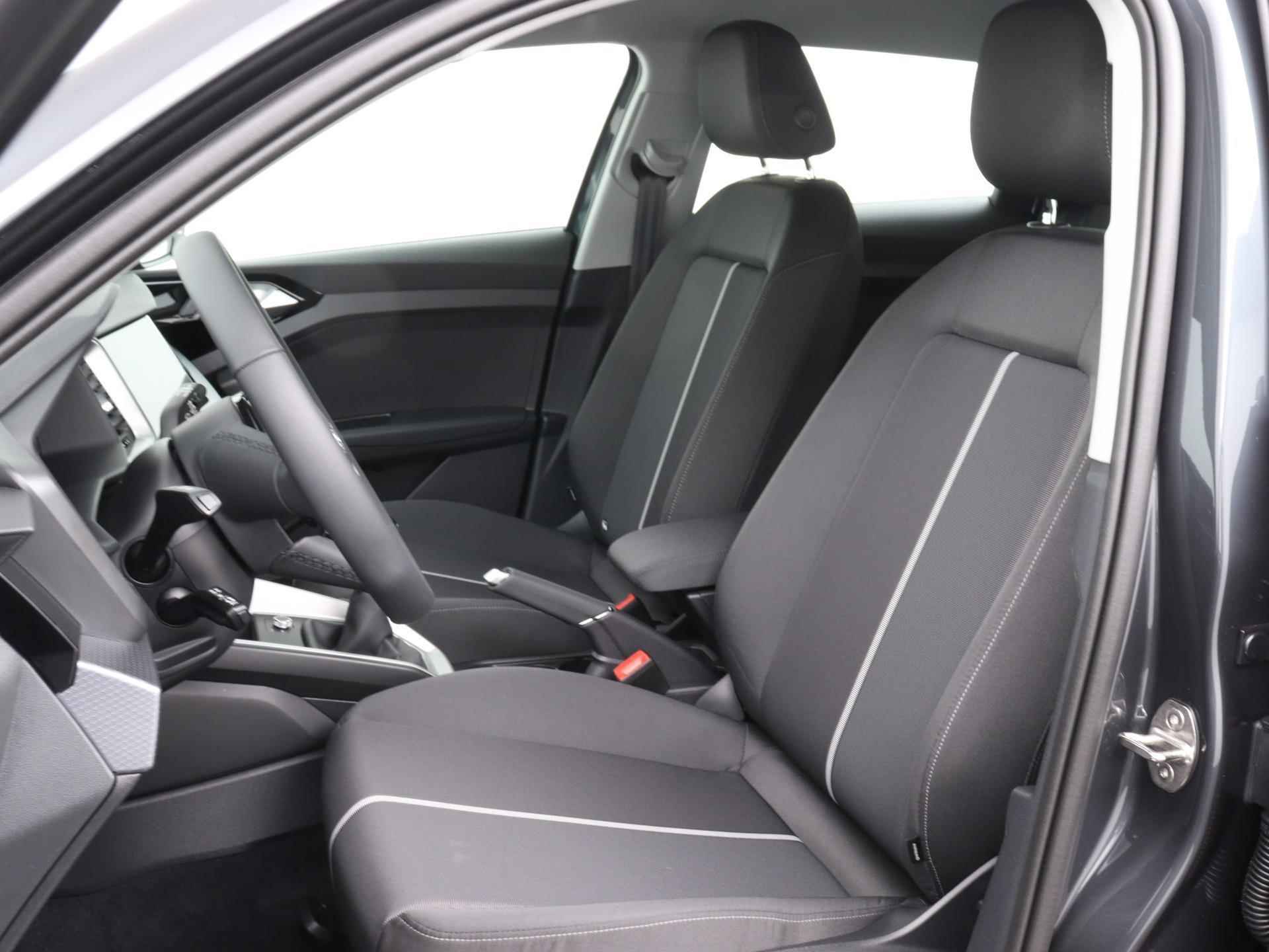 Audi A1 Sportback 25 TFSI Pro Line 95 PK | Nieuw | Fabrieksgarantie | Audi Virtual Cockpit | Parkeersensoren achter | Apple Carplay | Android Auto | Cruise control | Airco | DAB+ | - 17/23
