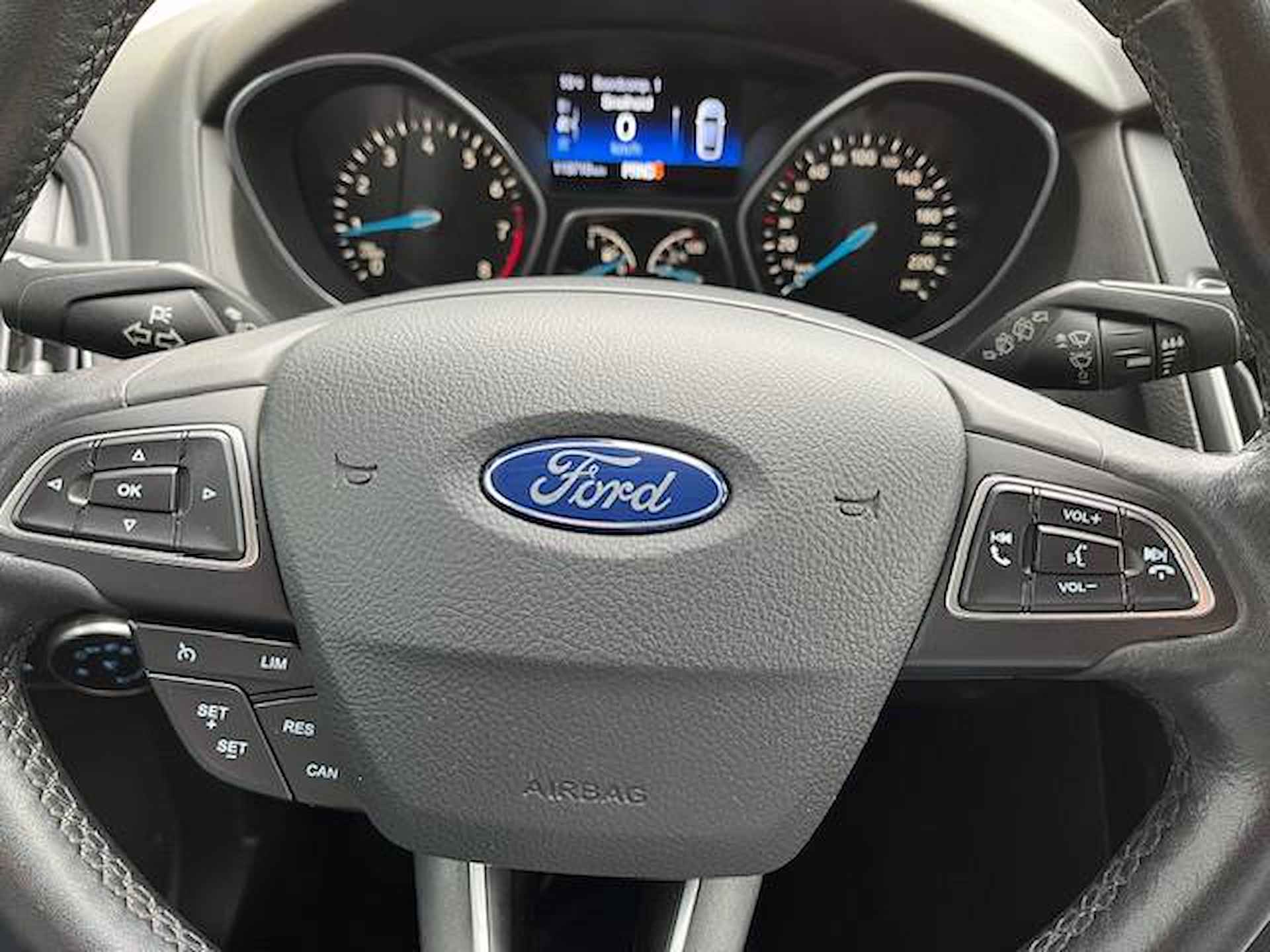 Ford Focus Wagon 1.0 Titanium automaat - 17/18