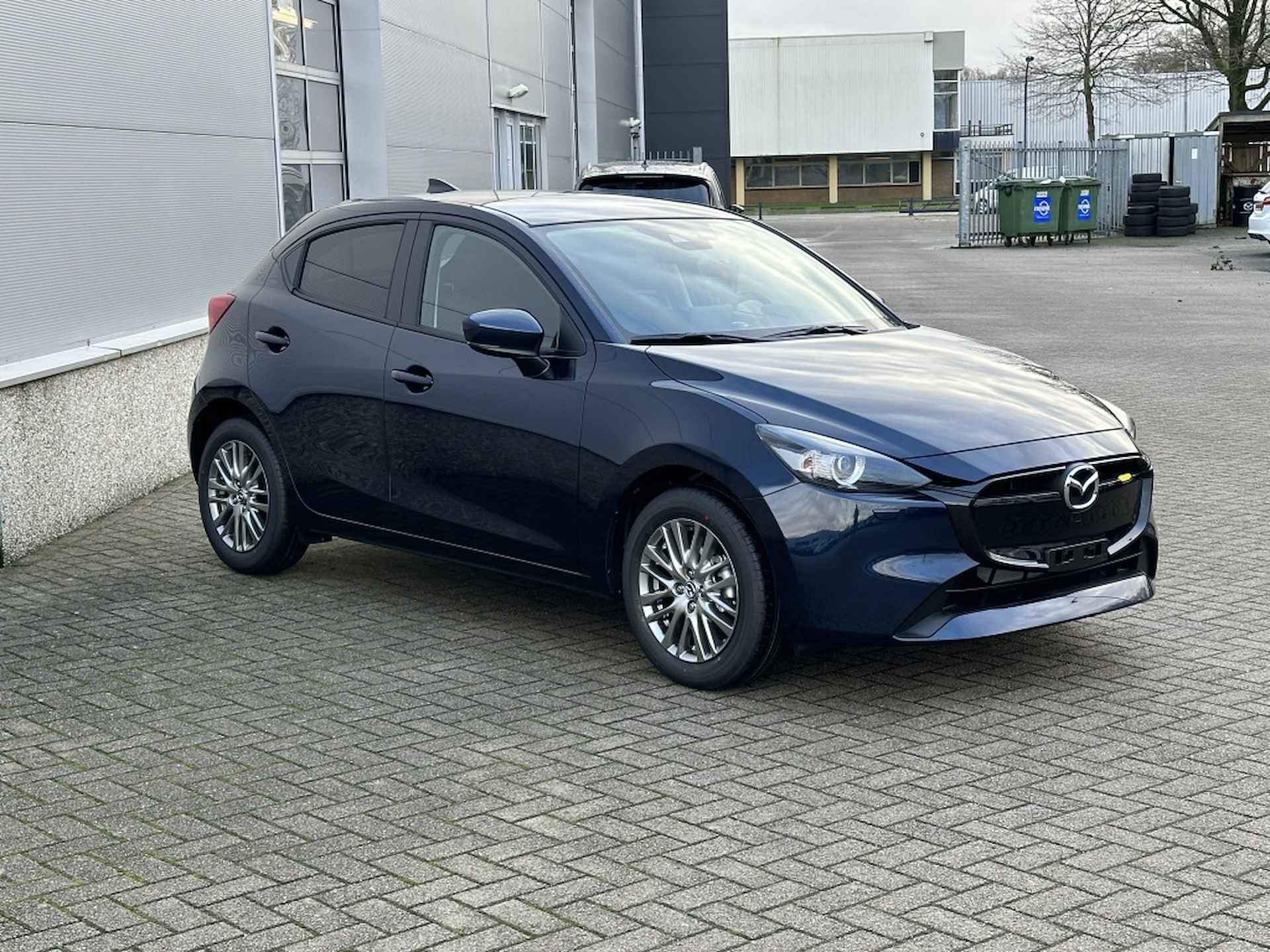 Mazda 2 Exclusive-line, € 1000,- inruilvoordeel! - 2/27