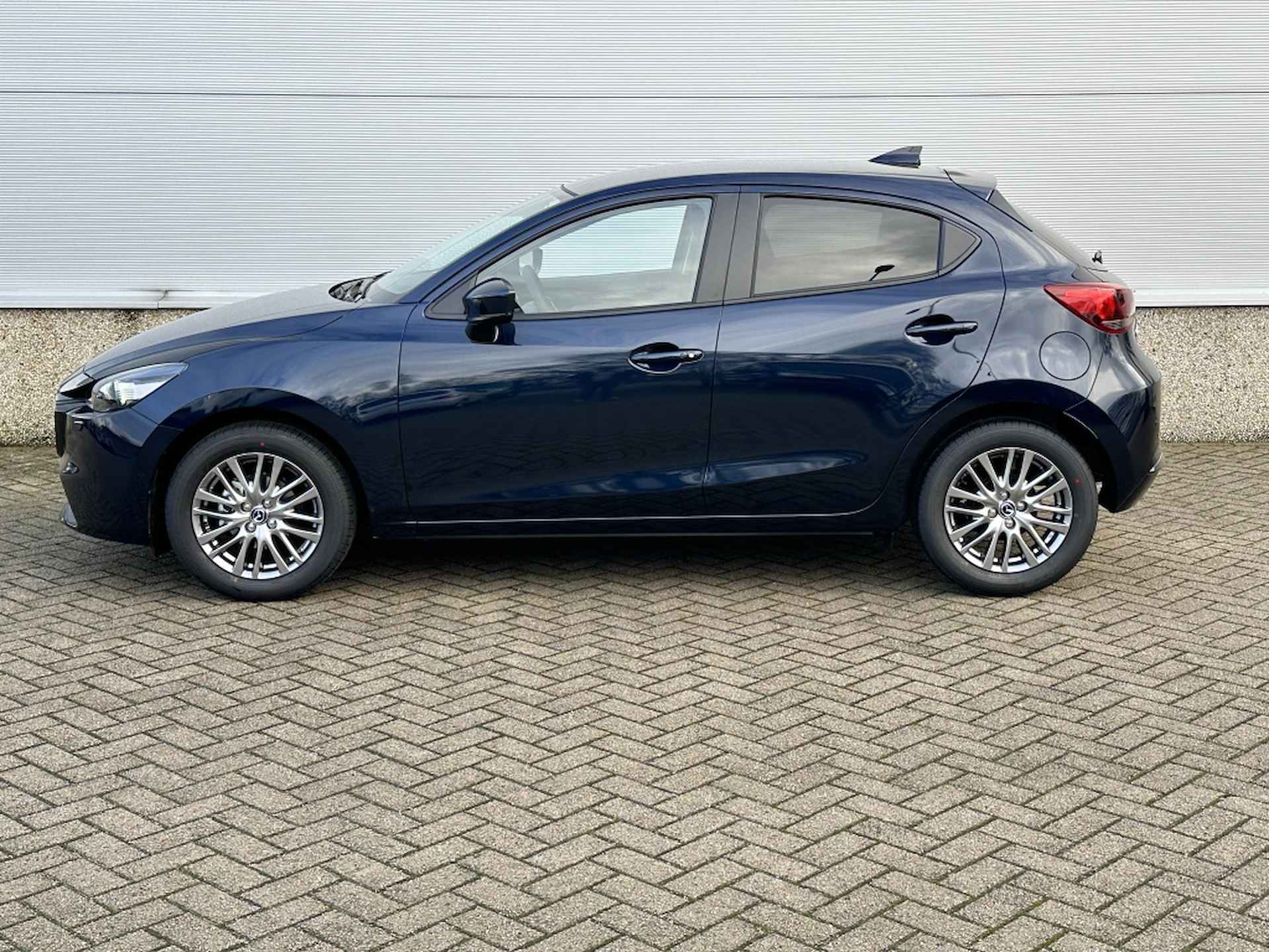 Mazda 2 Exclusive-line, € 1000,- inruilvoordeel! - 6/27