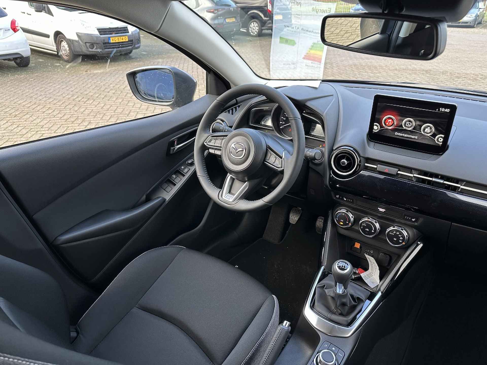 Mazda 2 Exclusive-line, € 1000,- inruilvoordeel! - 23/27