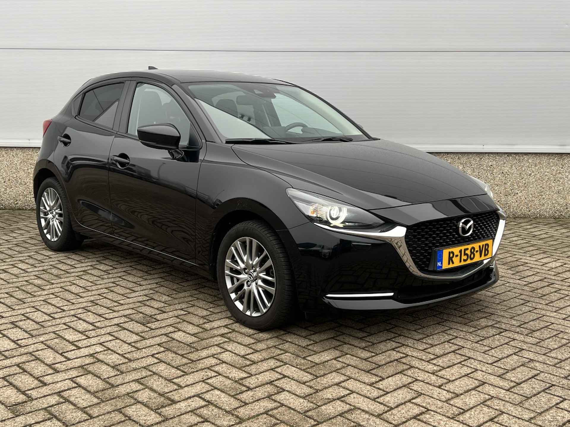 Mazda 2 1.5 Luxury, carplay, camera, eerste eigenaar - 2/15