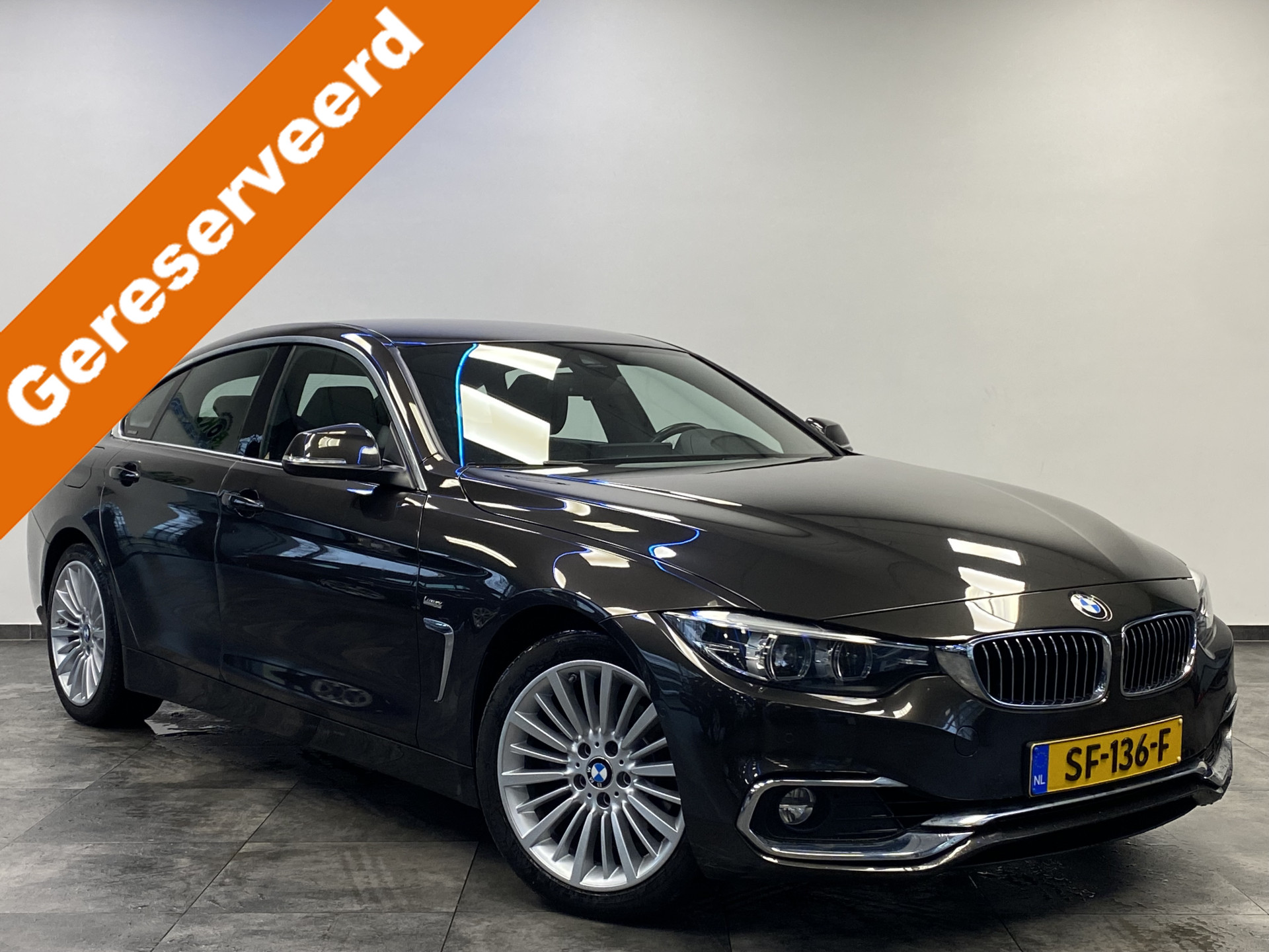 BMW 4 Serie Gran Coupé 420i Corporate Luxery Line High Executive Leder interieur Navigatie Lane Assist  Cruise Control. 18lmv