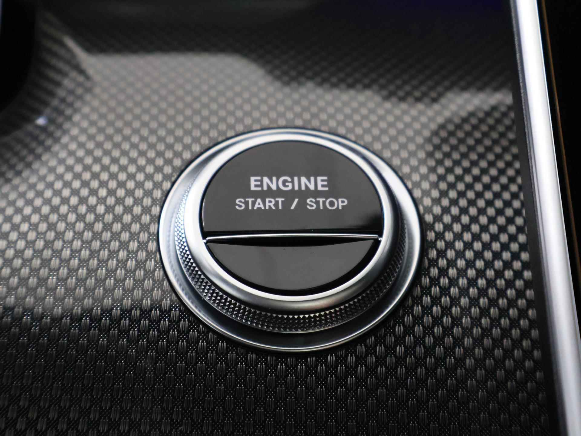 Mercedes-Benz C-klasse Estate 300 e AMG Line  | Panorama-schuifdak | Sfeerverlichting | Memory pakket | Achteruitrijcamera | Apple Carplay - 27/45