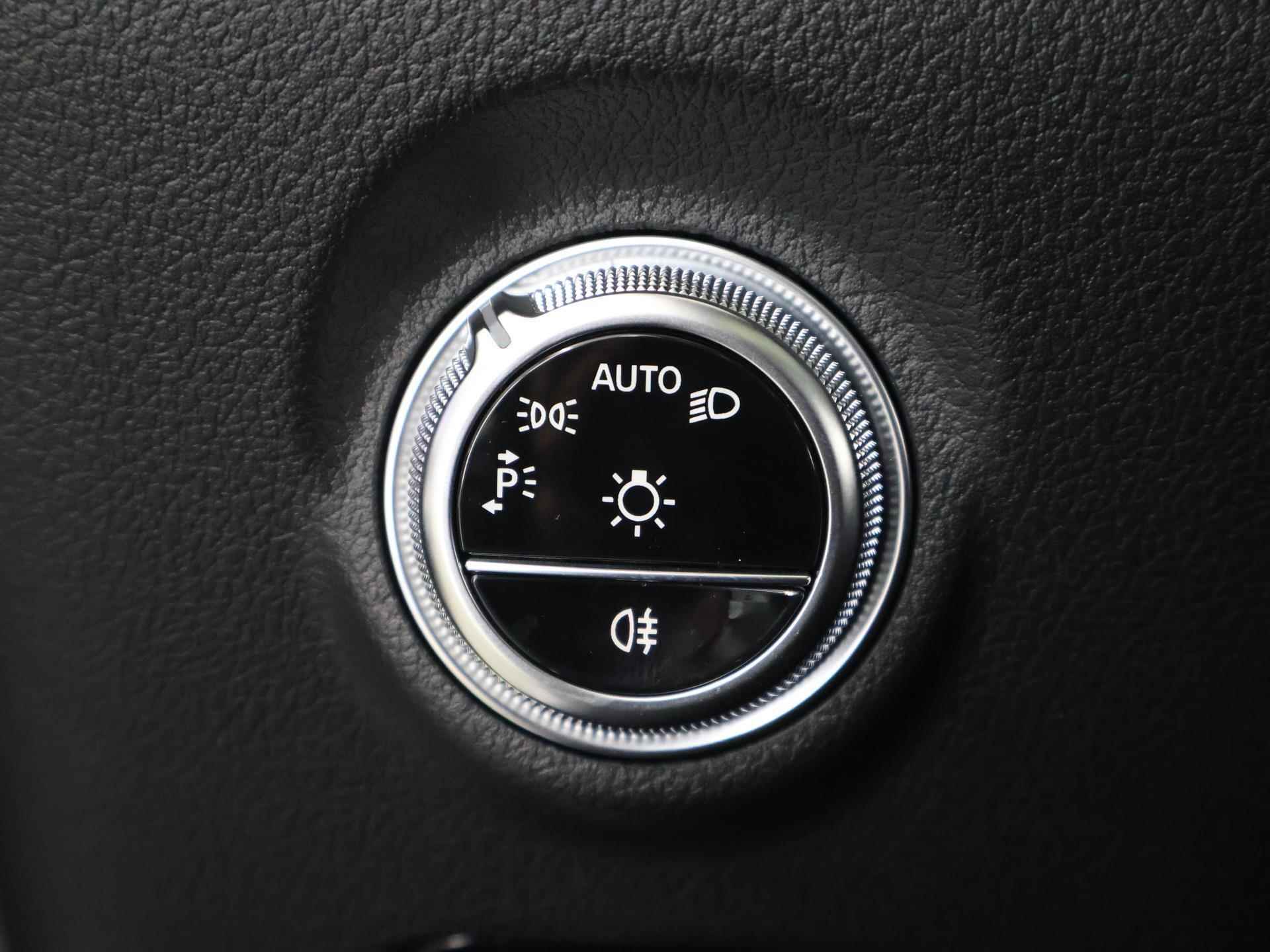 Mercedes-Benz C-klasse Estate 300 e AMG Line  | Panorama-schuifdak | Sfeerverlichting | Memory pakket | Achteruitrijcamera | Apple Carplay - 34/45