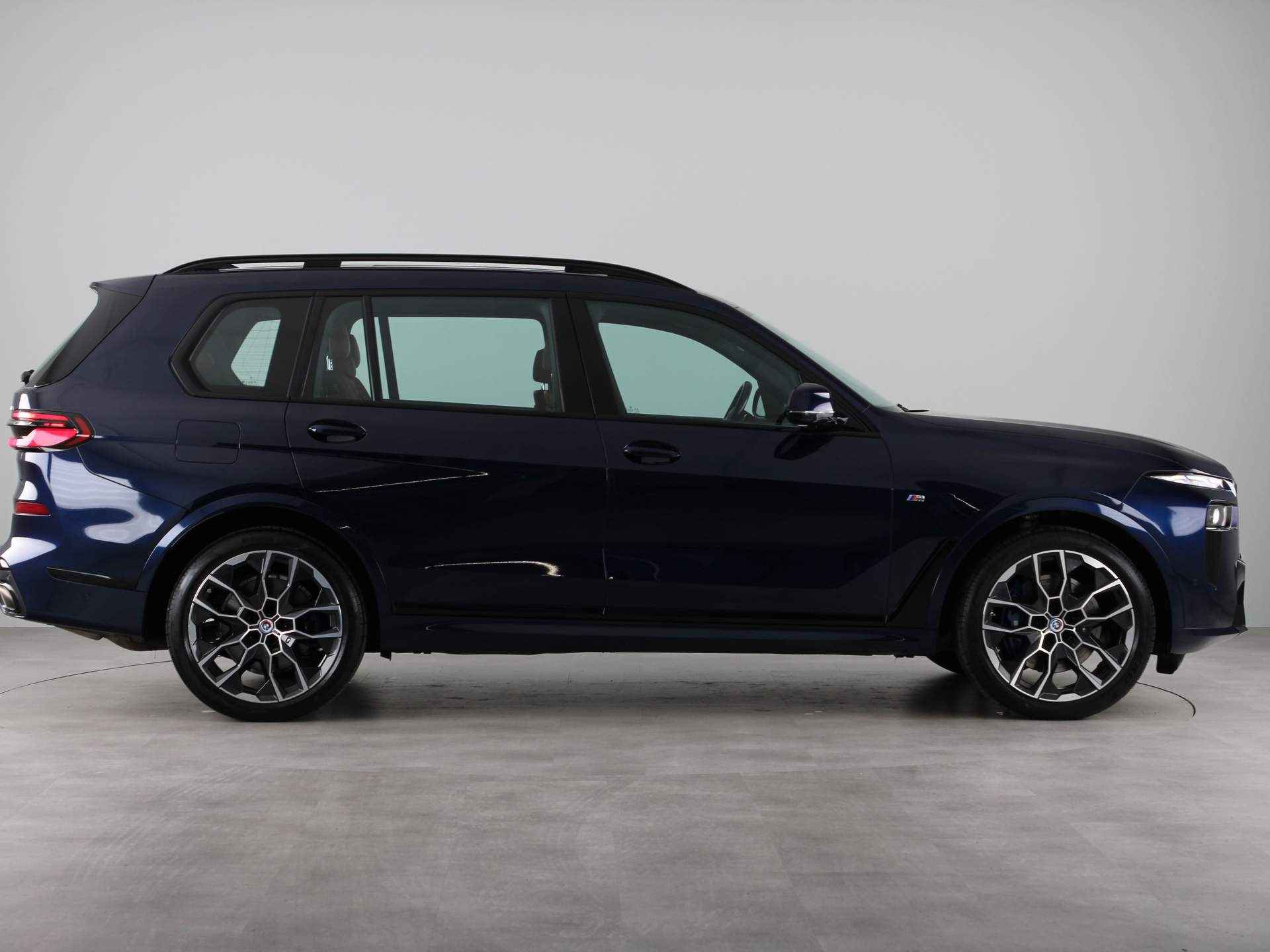 BMW X7 xDrive40i - 9/31