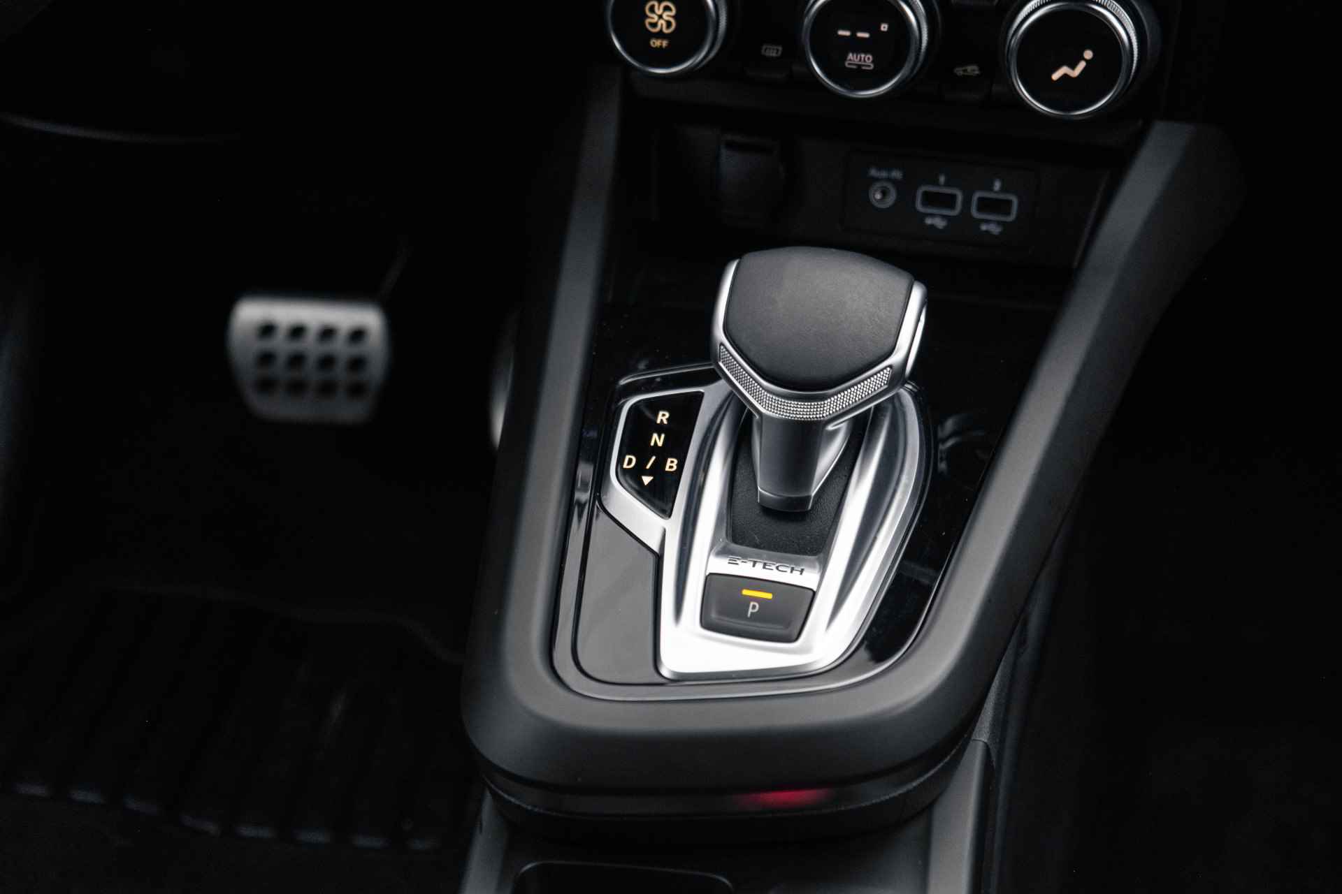 Renault Arkana 1.6 E-Tech Hybrid 145 R.S. Line | Stoel en stuurverwarming | Camera achter | | incl. Bovag rijklaarpakket met 12 maanden garantie - 43/57