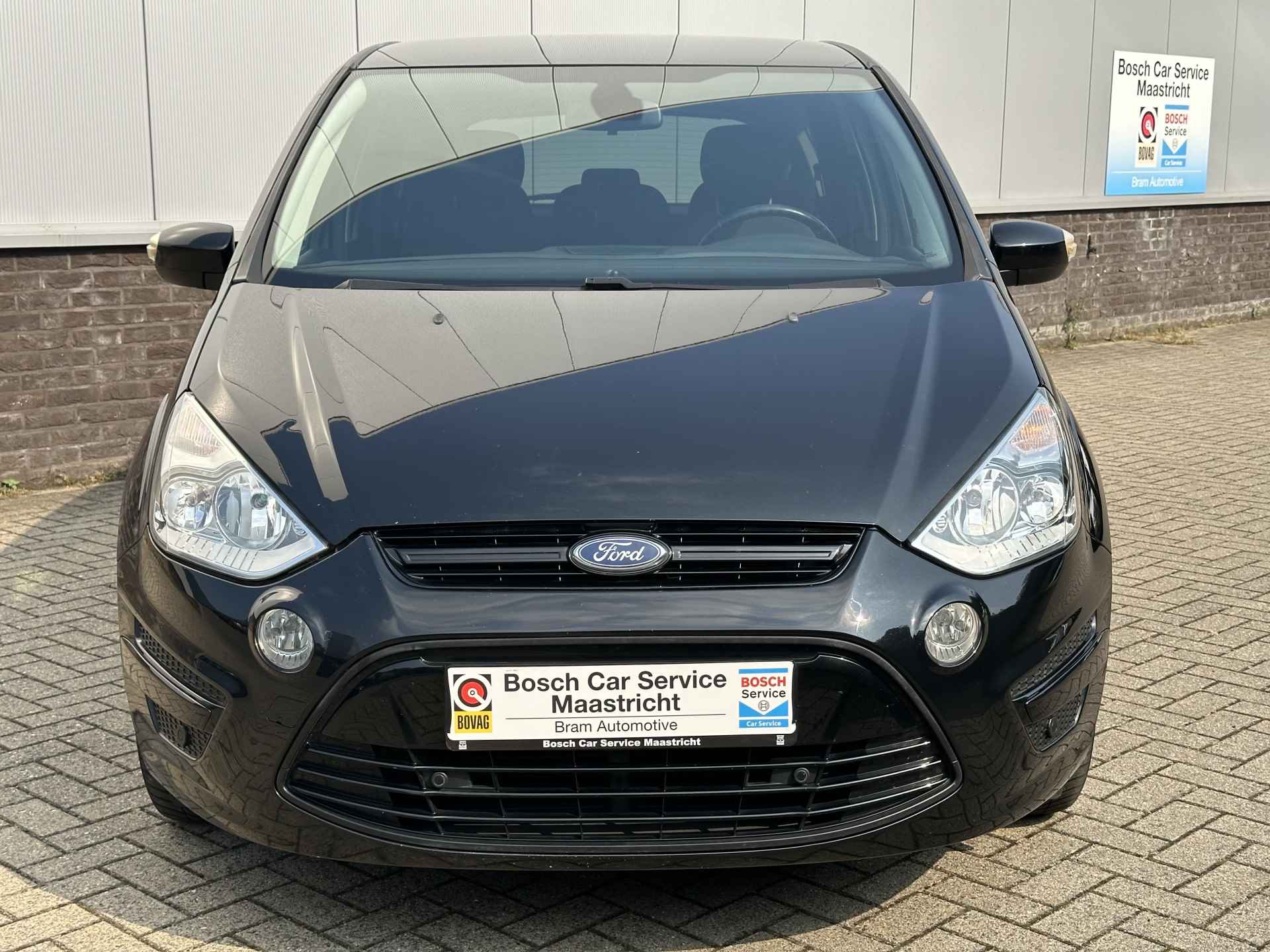 Ford S-Max 2.0 TDCi Titanium 7p. | Cruise & Climate control | 7-zits | Netjes onderhouden  Interesse, Proefrit? Bel of app met: 06-24 28 28 42 - 4/24