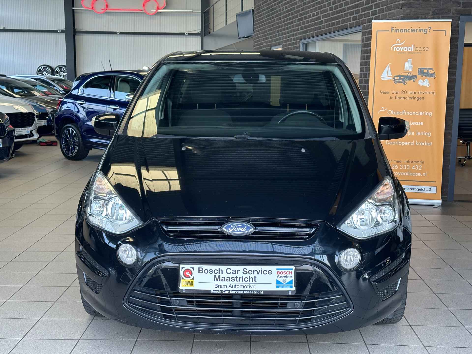 Ford S-Max 2.0 TDCi Titanium 7p. | Cruise & Climate control | 7-zits | Netjes onderhouden  Interesse, Proefrit? Bel of app met: 06-24 28 28 42 - 9/24