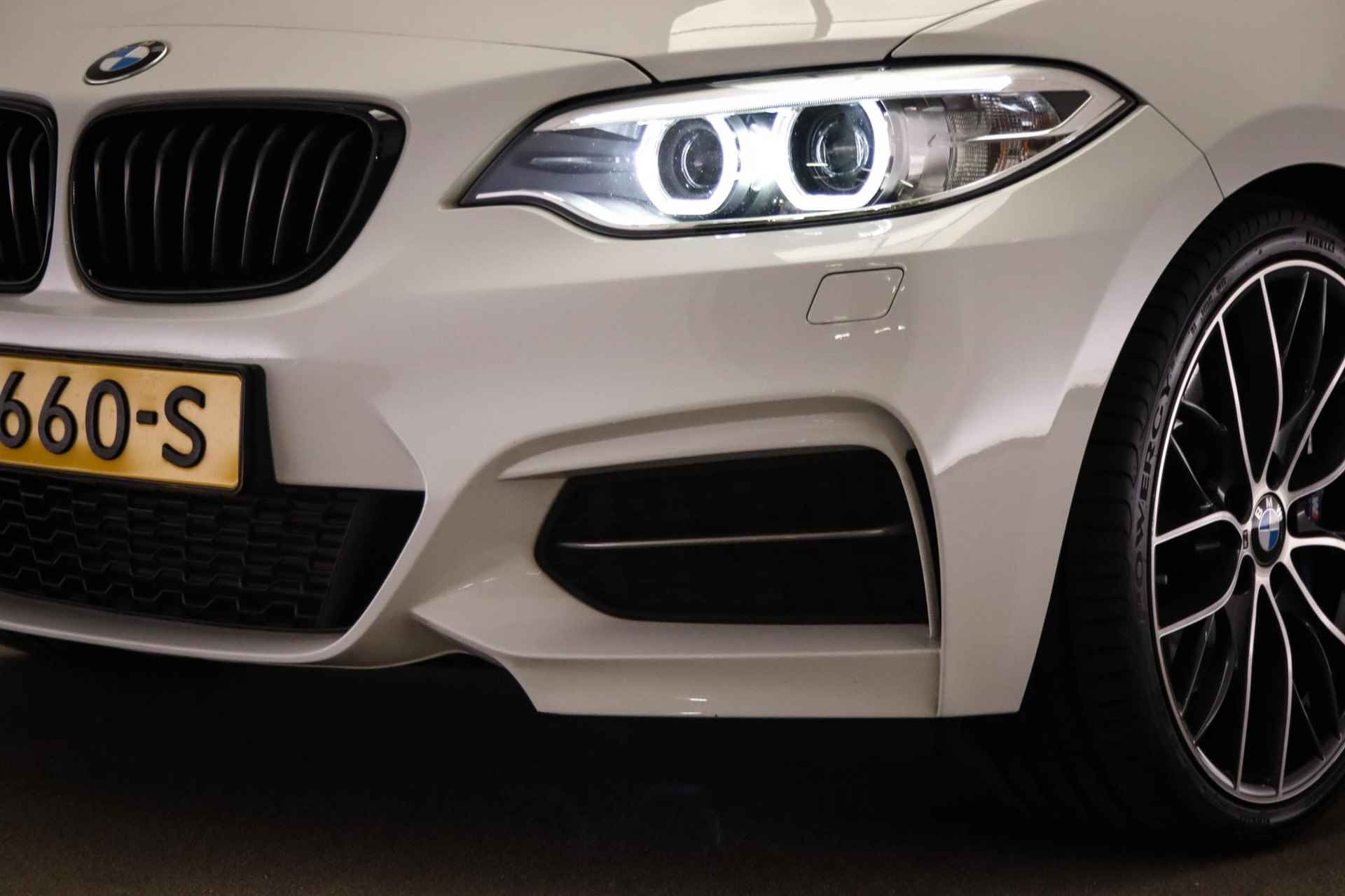 BMW 2-serie Coupé M235i Executive | NL-AUTO | SPORTSTOELEN | 6-CILINDER - 12/57