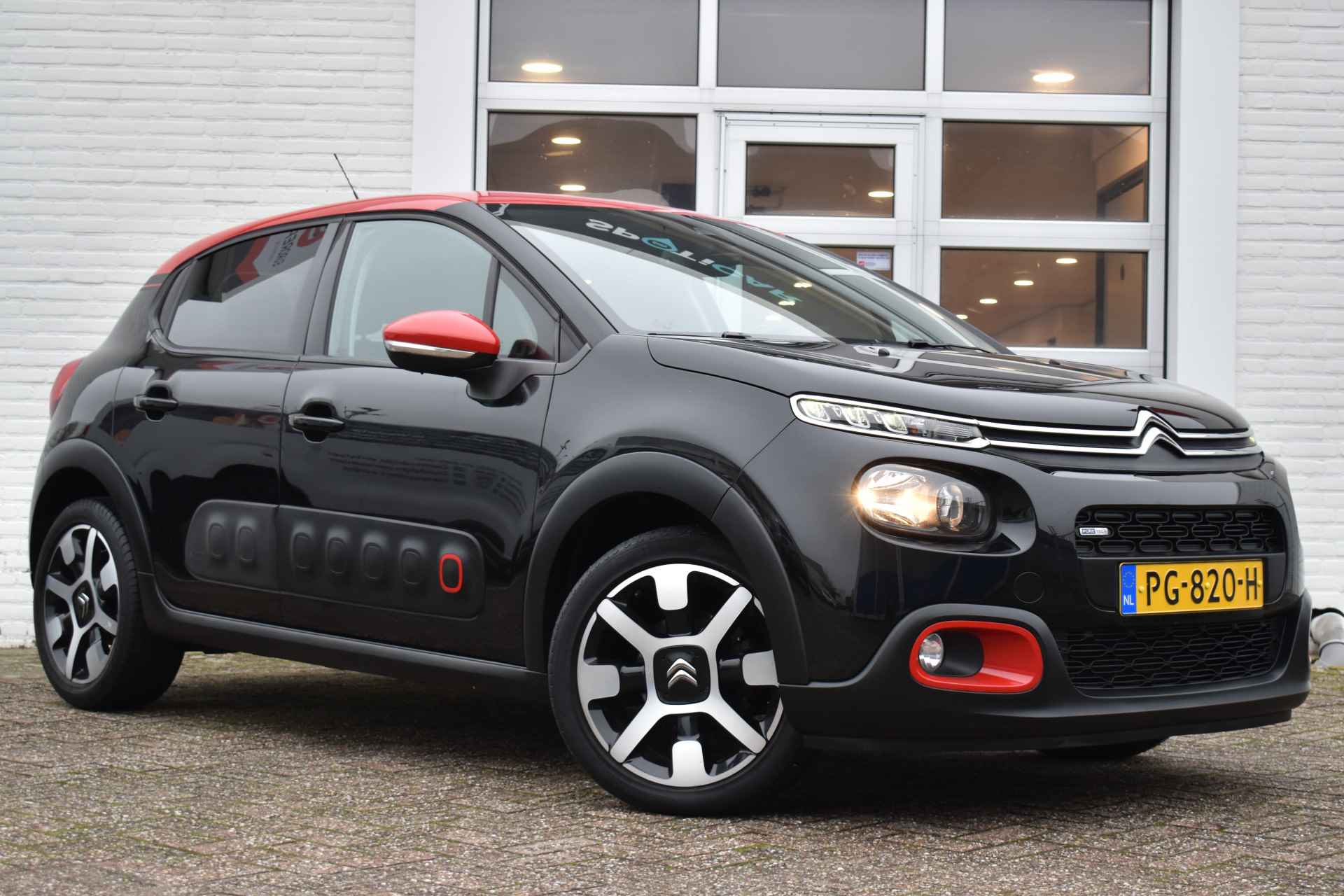 Citroën C3 PureTech 110 S&S Shine Navi | Airco | Camera achter | - 4/27