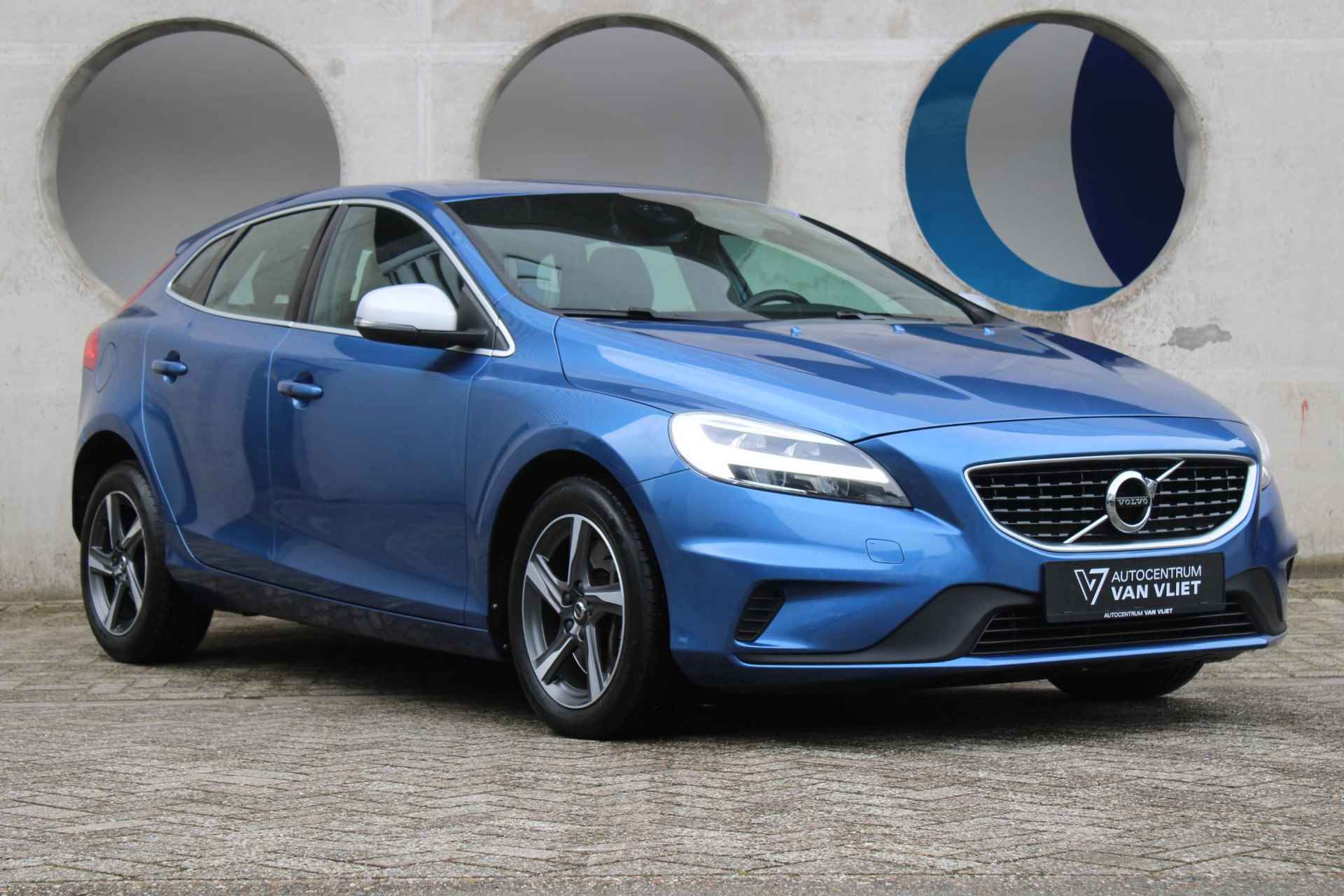 Volvo V40 2.0 D3 Business Sport | NAVIGATIE | - 12/25