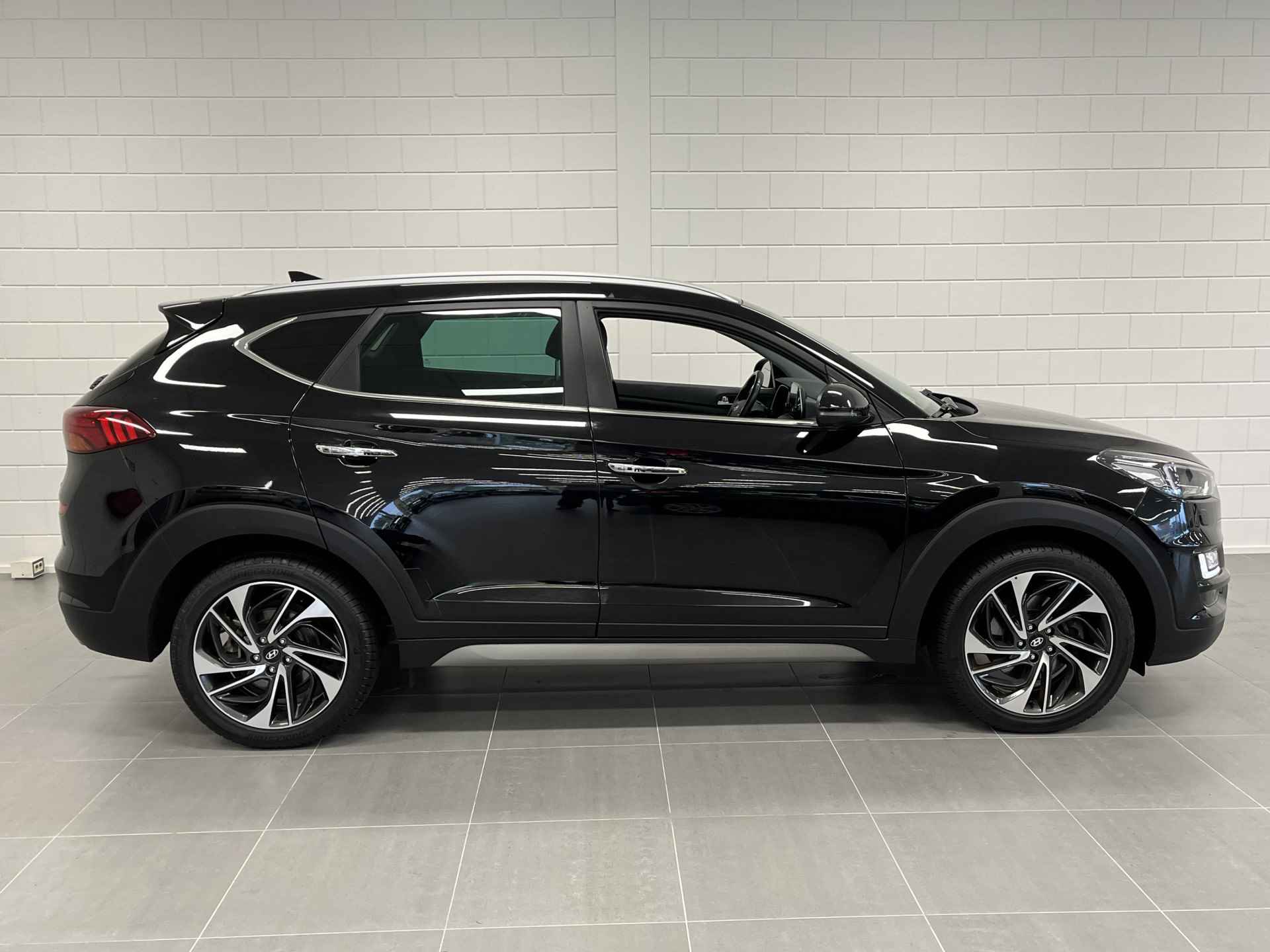 Hyundai Tucson 1.6 T-GDI Premium FULL LED | LEDEREN BEKLEDING | KEYLESS | BOMVOLLE UITVOERING! - 8/46