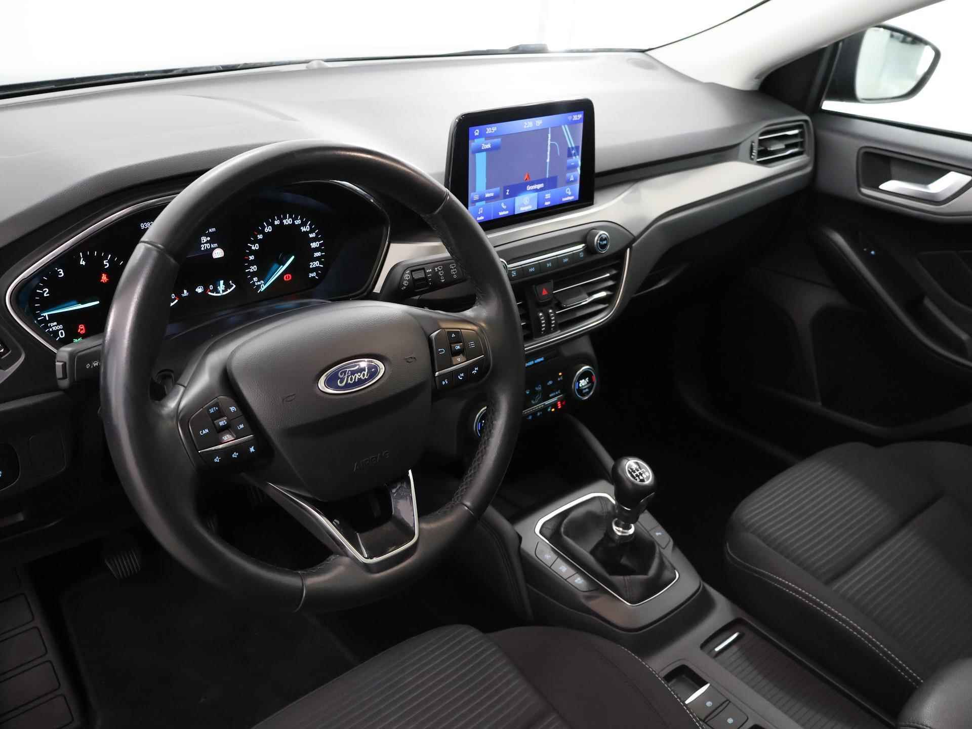 Ford Focus 1.0 EcoBoost Titanium Business | Panoramadak | Winterpack | Full LED koplampen | Climate Control | - 8/39