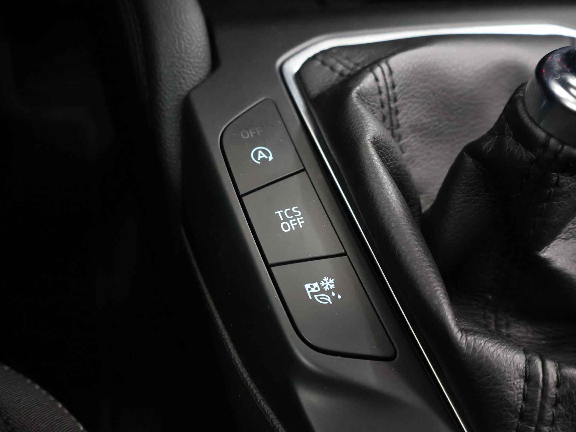 Ford Focus 1.0 EcoBoost Titanium Business | Panoramadak | Winterpack | Full LED koplampen | Climate Control | - 26/39