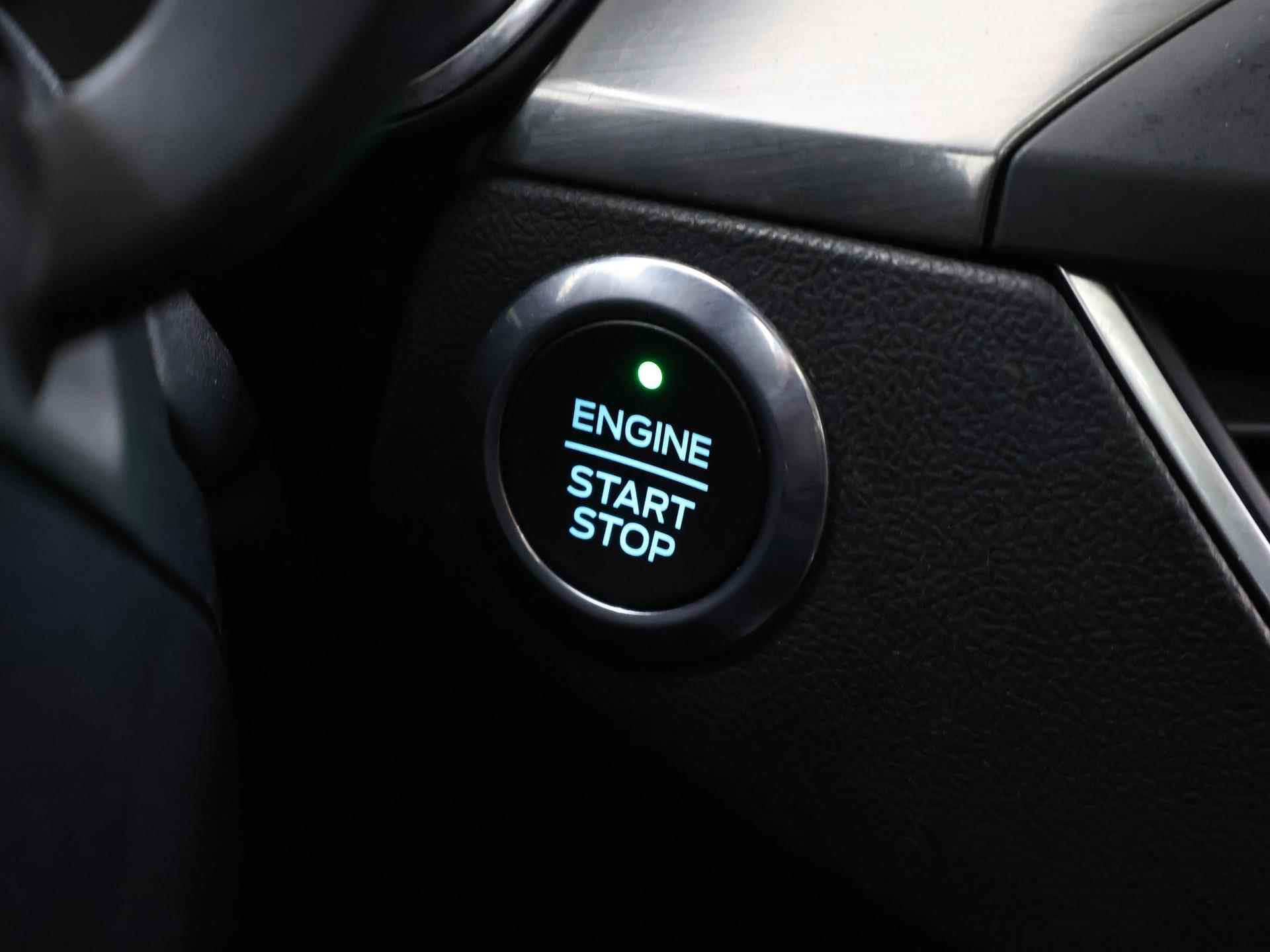 Ford Focus 1.0 EcoBoost Titanium Business | Panoramadak | Winterpack | Full LED koplampen | Climate Control | - 30/39