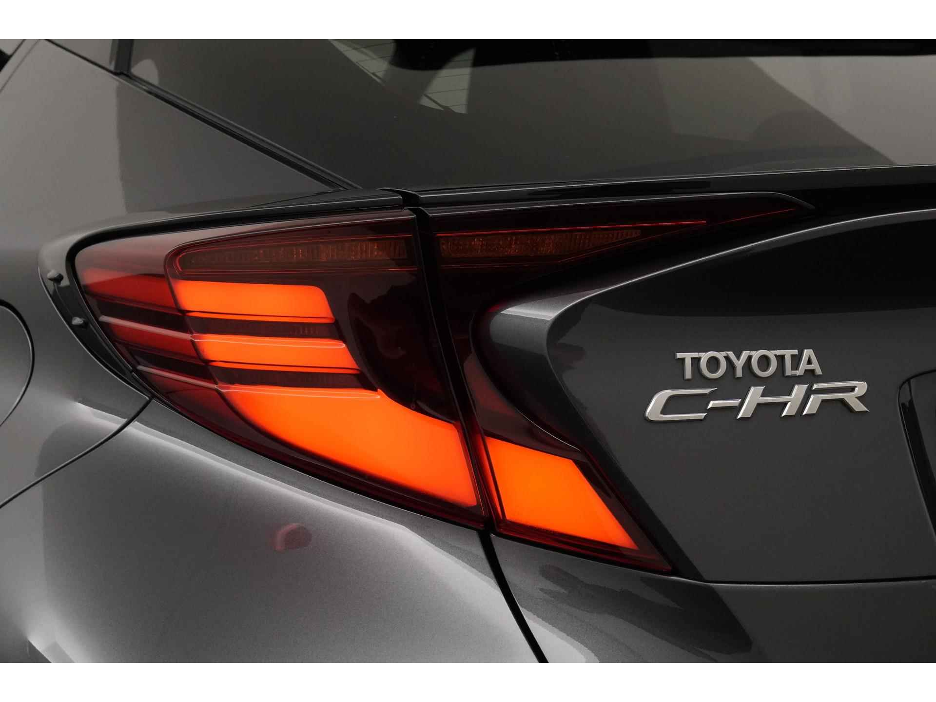 Toyota C-HR 2.0 Hybrid Style Premium | LED | Camera | Blind spot | Adapt.cruise |  Zondag Open! - 21/45