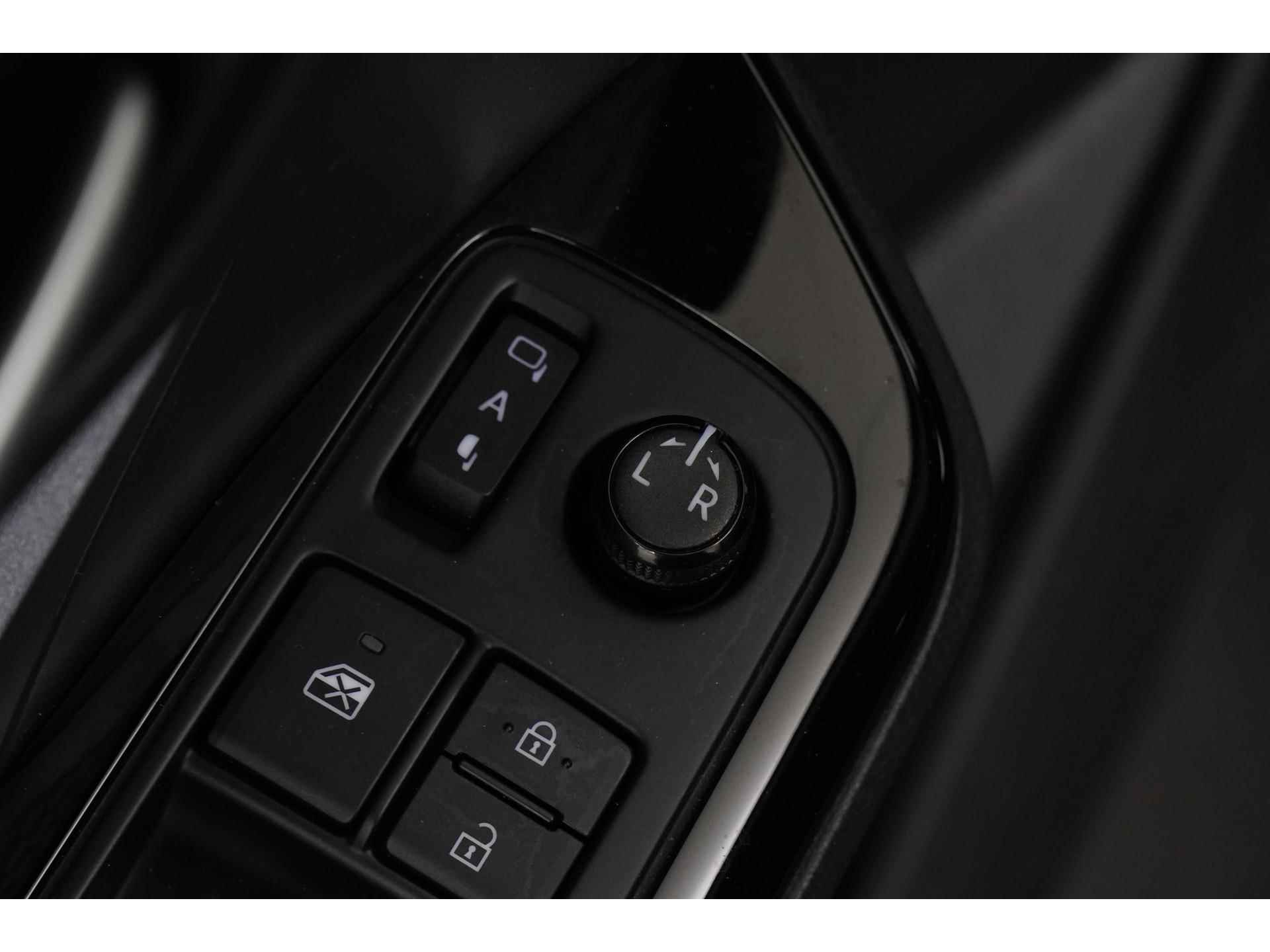 Toyota C-HR 2.0 Hybrid Style Premium | LED | Camera | Blind spot | Adapt.cruise |  Zondag Open! - 34/45