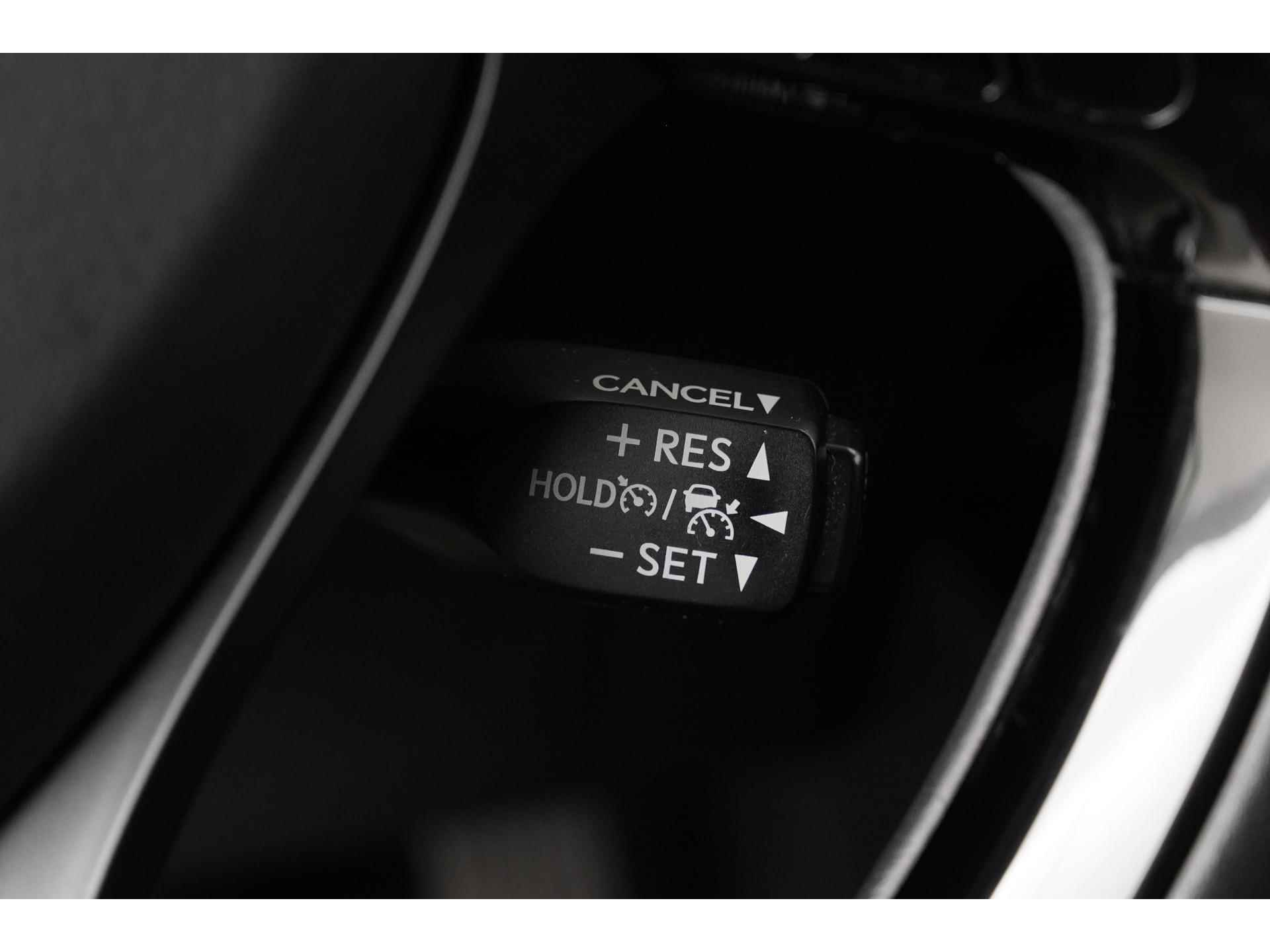 Toyota C-HR 2.0 Hybrid Style Premium | LED | Camera | Blind spot | Adapt.cruise |  Zondag Open! - 37/45
