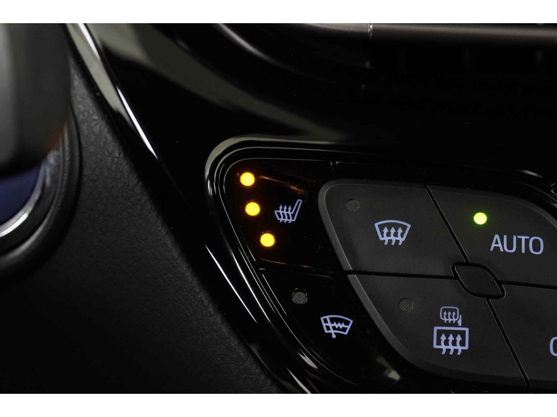 Toyota C-HR 2.0 Hybrid Style Premium | LED | Camera | Blind spot | Adapt.cruise |  Zondag Open! - 38/45