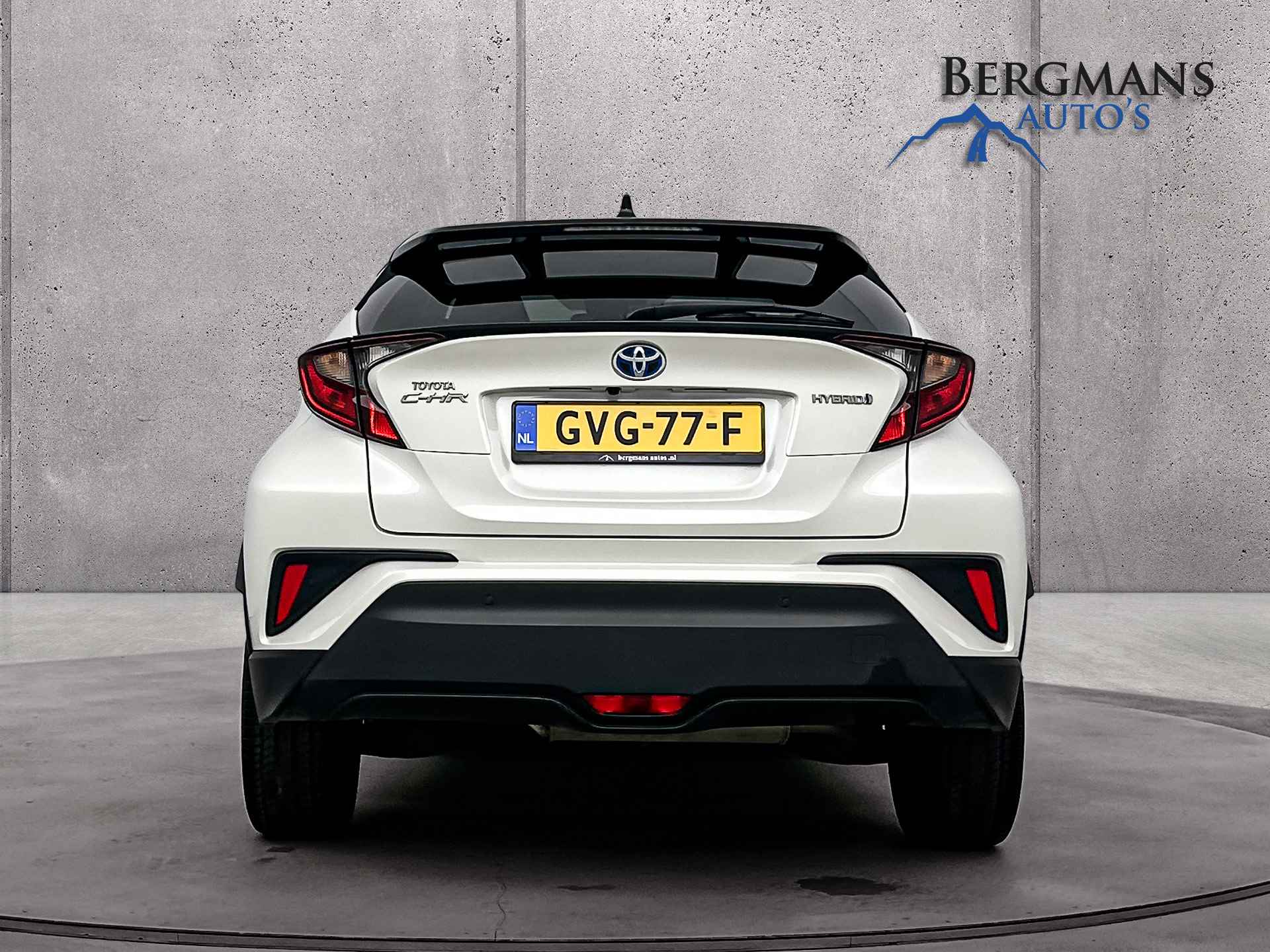 Toyota C-HR 1.8 Hybrid Dynamic // 1e EIGENAAR // STOELVERWARMING // KEYLESS - 19/27