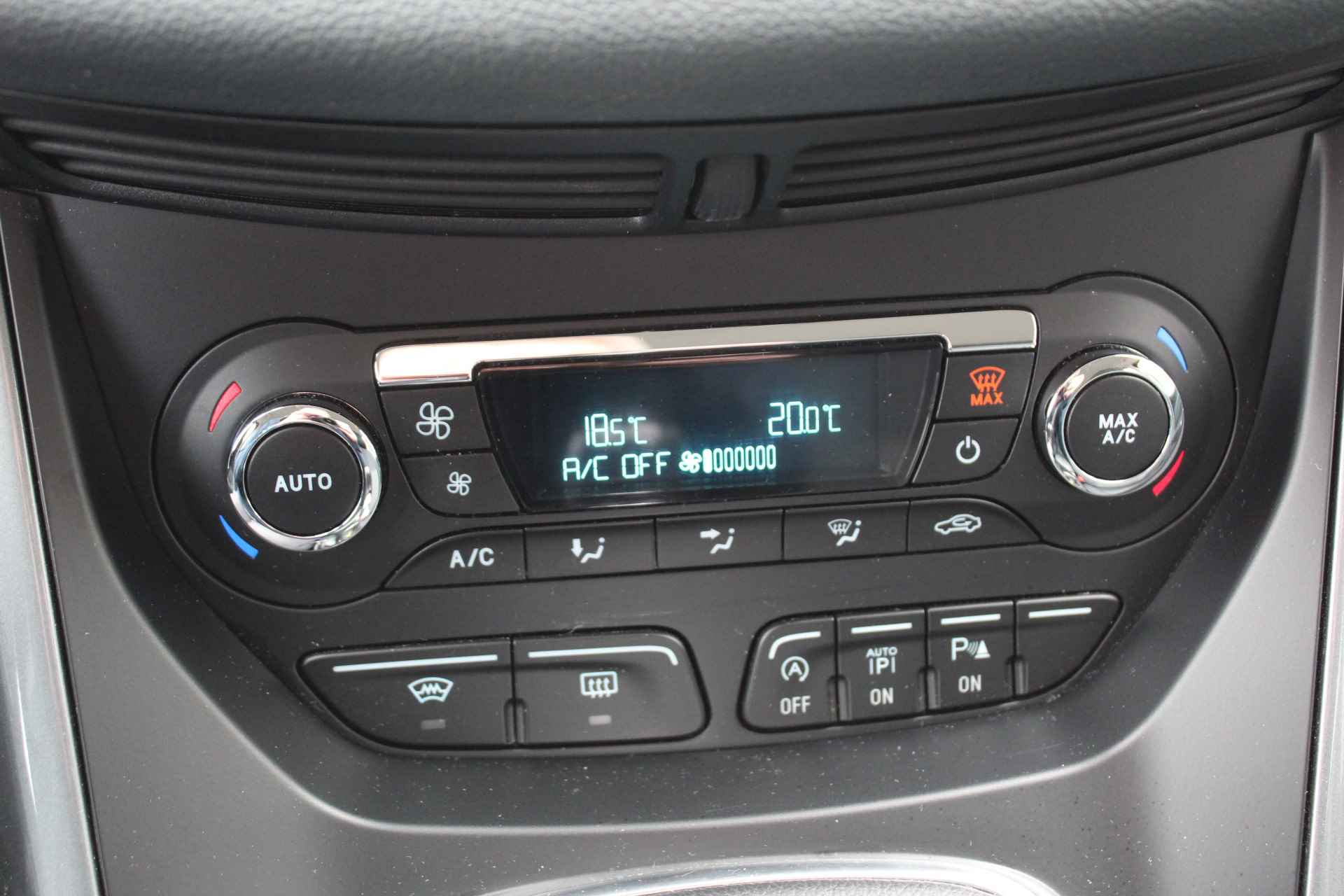 Ford C-MAX 1.0 Edition Plus , 125pk Navigatie , Camera , Trekhaak , Climate control Cruise Control , LM velgen , Parkeersensoren , Sony Audio - 22/47