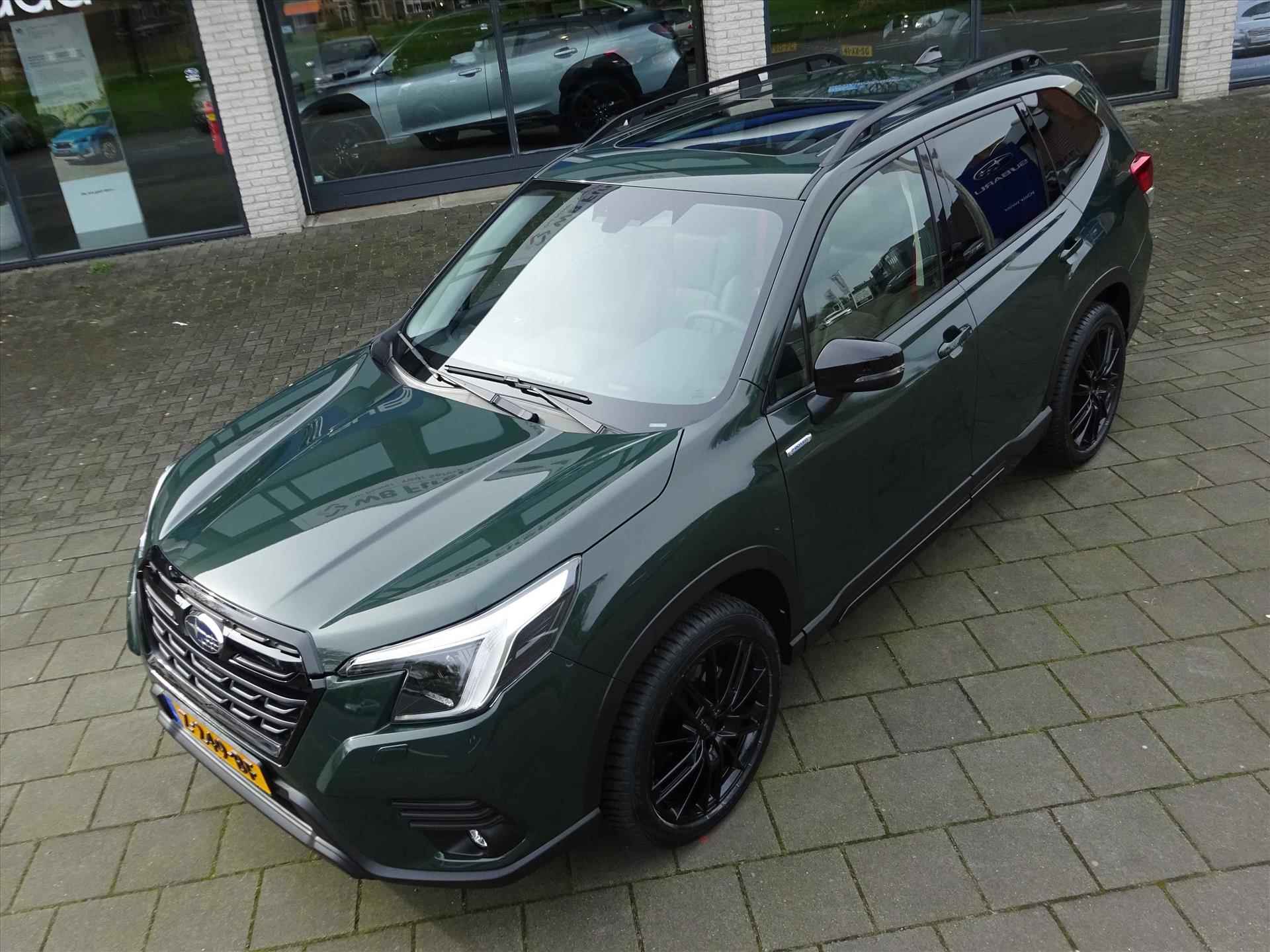 Subaru Forester 2.0i e-BOXER 150pk CVT Premium Black Edition | 20 inch | Rode gordels | Trekhaak | Leder | Pano | 8 jaar garantie - 56/58