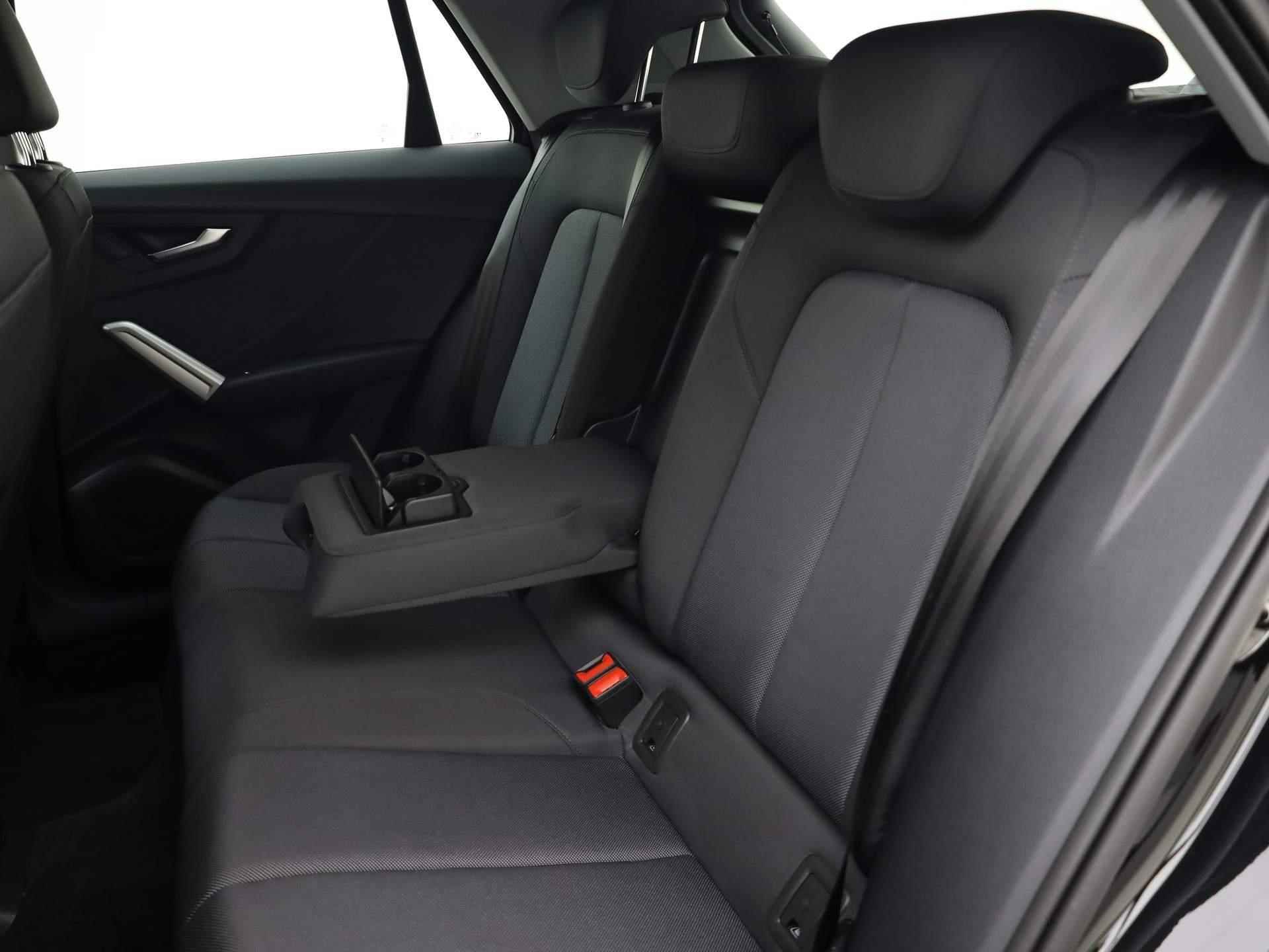 Audi Q2 35 TFSI/150PK Advanced · Parkeersensoren + camera · Navigatie · Stoelverwarming - 18/40