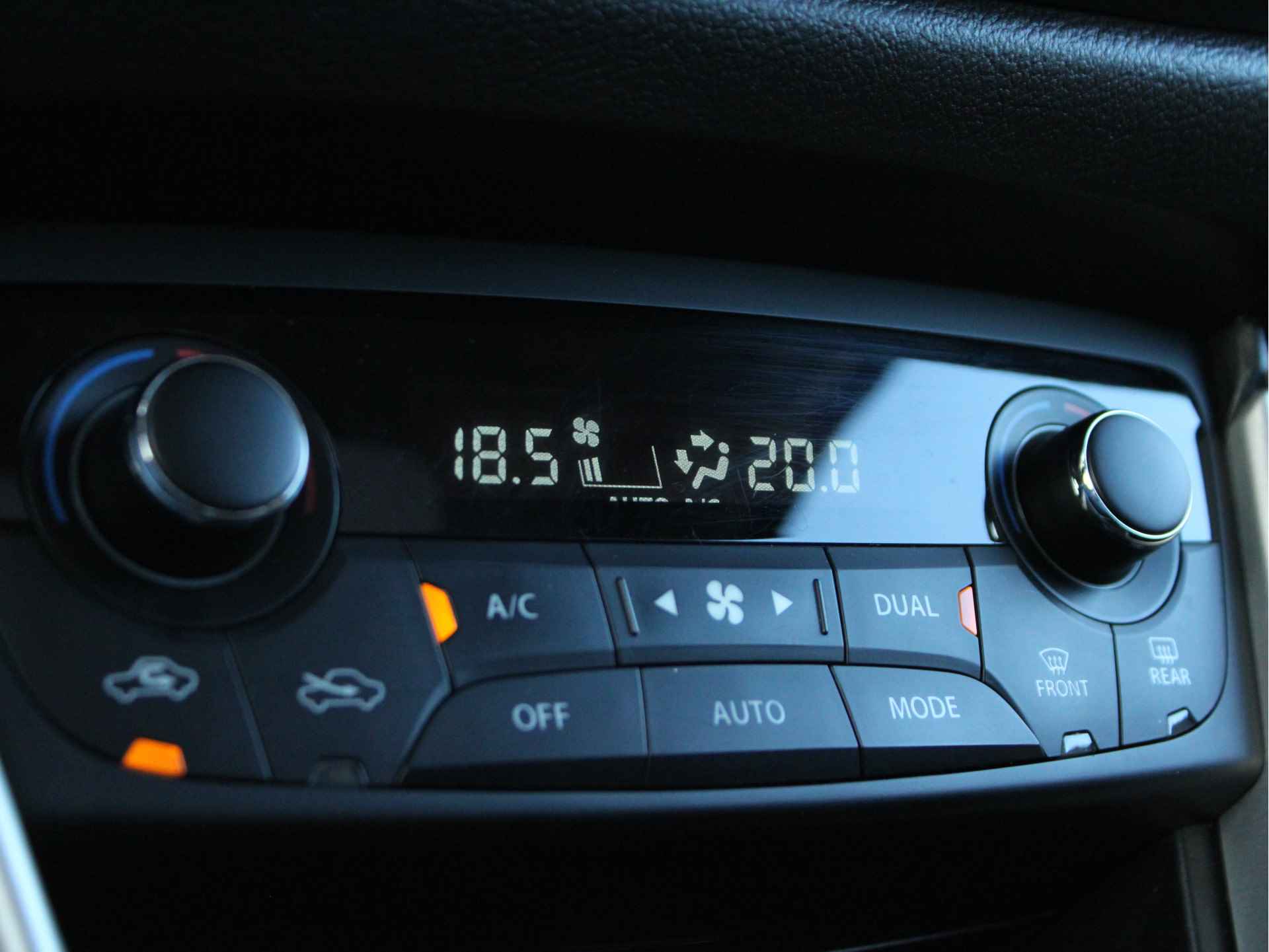 Suzuki S-Cross 1.6 Exclusive Elektrisch Panoramadak, Keyless Go, Cruise/Climate Control, Bluetooth - 26/42