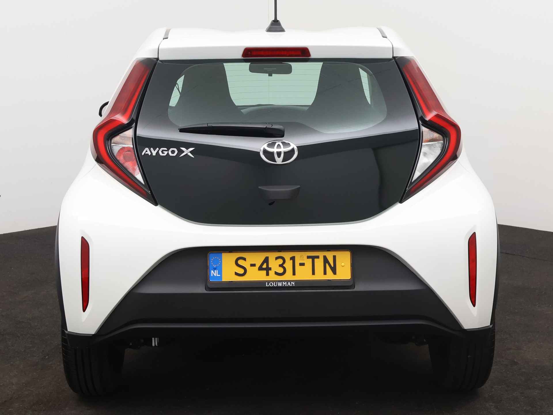 Toyota Aygo X 1.0 VVT-i MT play - 29/41