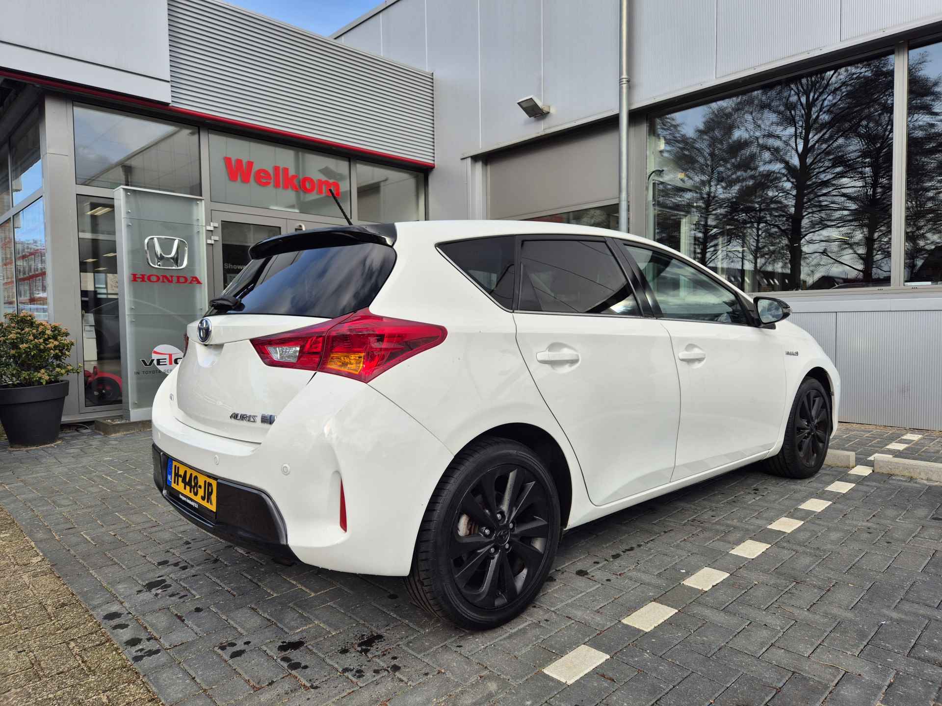 Toyota Auris 1.8 Hybrid Lease Navigatie, Parkeersensoren, Stoelverwarming ,  All-in Rijklaarprijs - 19/23