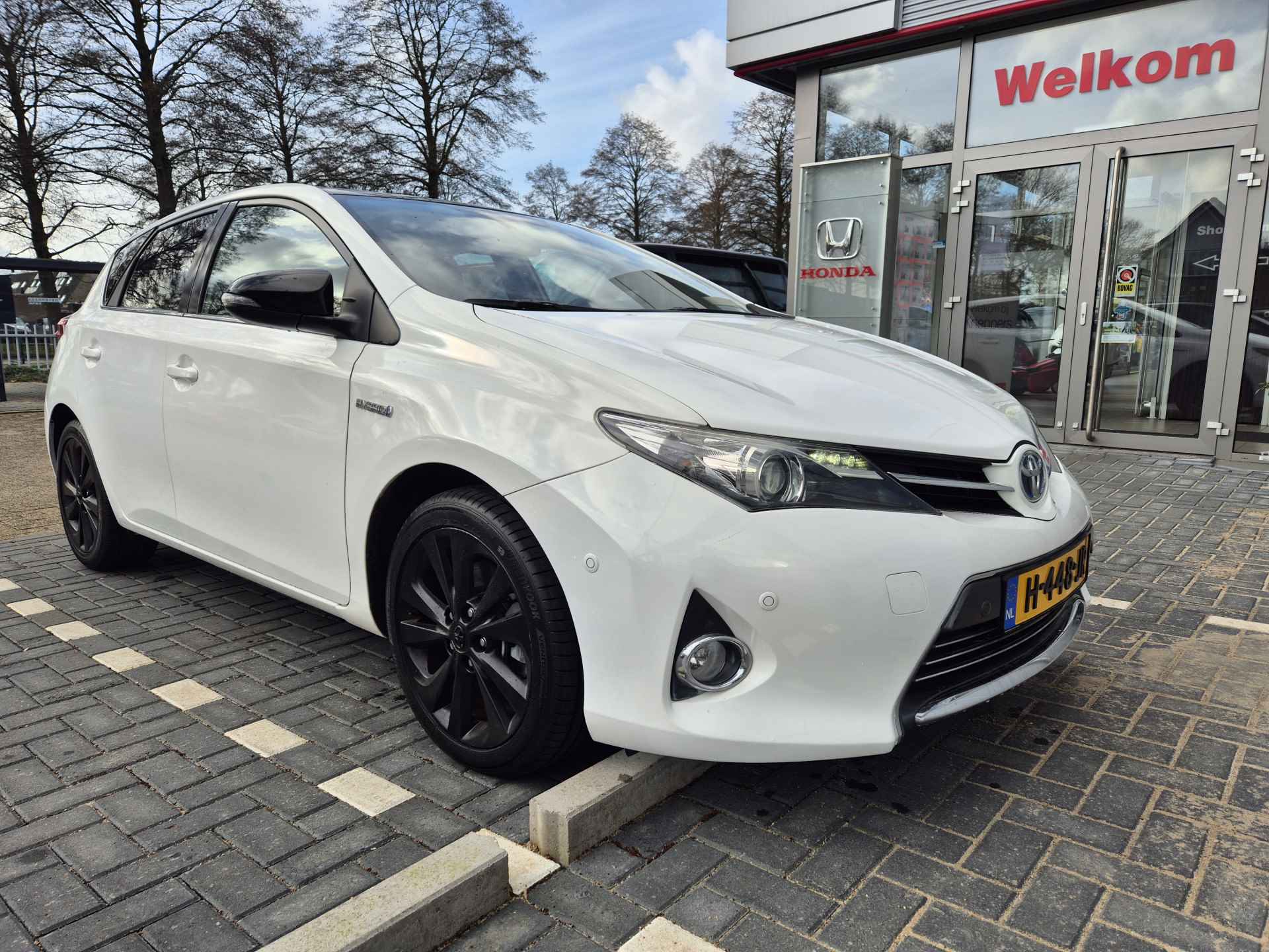 Toyota Auris 1.8 Hybrid Lease Navigatie, Parkeersensoren, Stoelverwarming ,  All-in Rijklaarprijs - 21/23