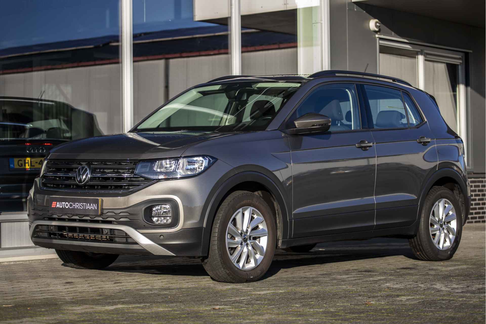 Volkswagen T-Cross 1.0 TSI Life | Camera | NL Auto | Carplay - 5/38