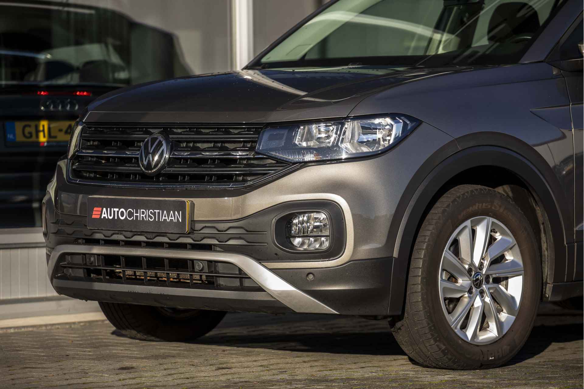 Volkswagen T-Cross 1.0 TSI Life | Camera | NL Auto | Carplay - 13/38