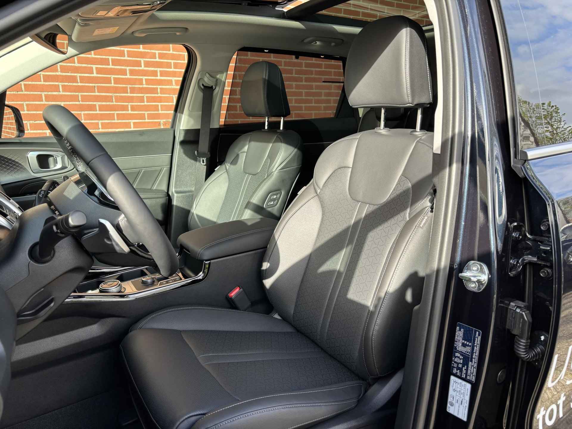 Kia Sorento 1.6 T-GDI Plug-in Hybrid 4WD Edition 7p. | Lederen Bekleding | Panorama schuif/kanteldak | Bose Premium Sound systeem - 3/23