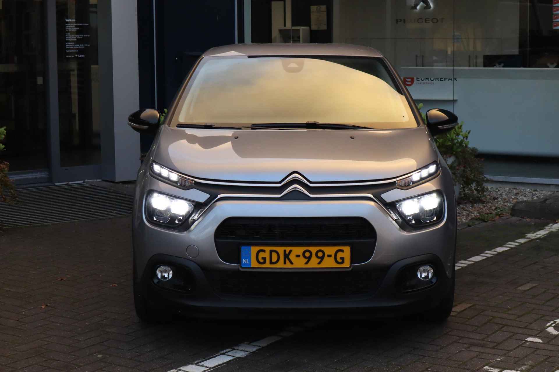 Citroen C3 1.2 PureTech Max | Stoelverwarming | Navigatie | Climate Control | Parkeercamera/-sensoren (achter) | Apple Carplay/Android Auto | - 5/38