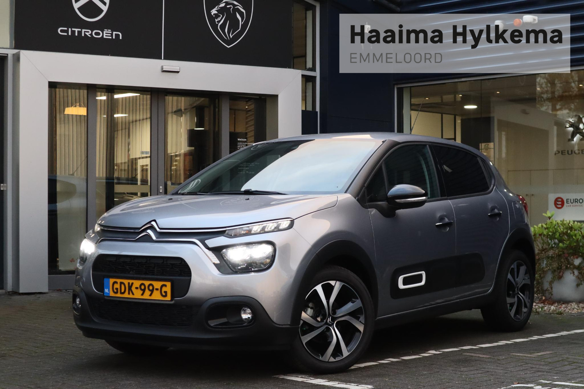 Citroen C3 1.2 PureTech Max | Stoelverwarming | Navigatie | Climate Control | Parkeercamera/-sensoren (achter) | Apple Carplay/Android Auto |