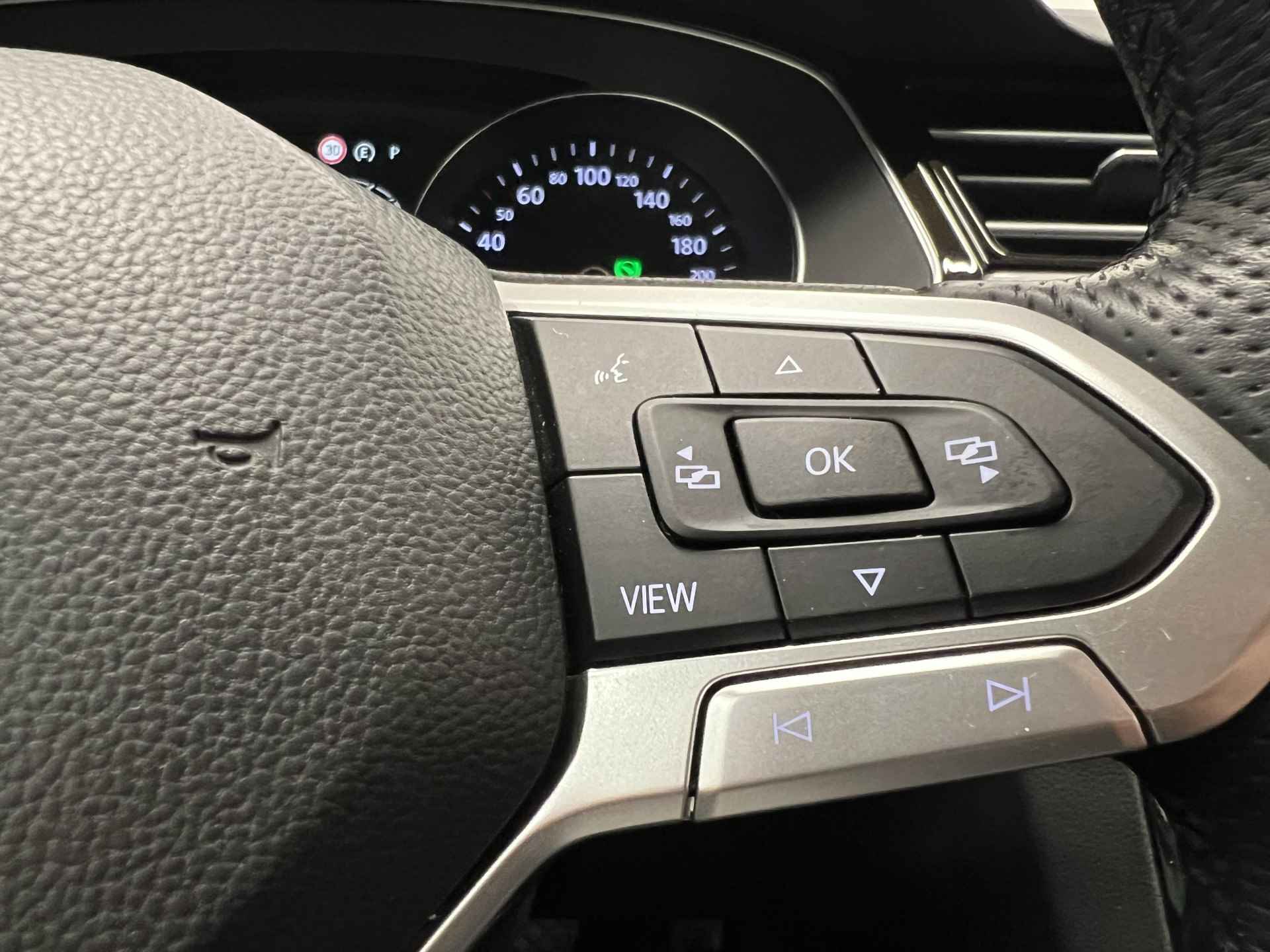Volkswagen Passat 1.4 TSI PHEV GTE Business | NAVIGATIE | TREKHAAK | CRUISE CONTROL | PARKEERSENSOREN | - 20/44