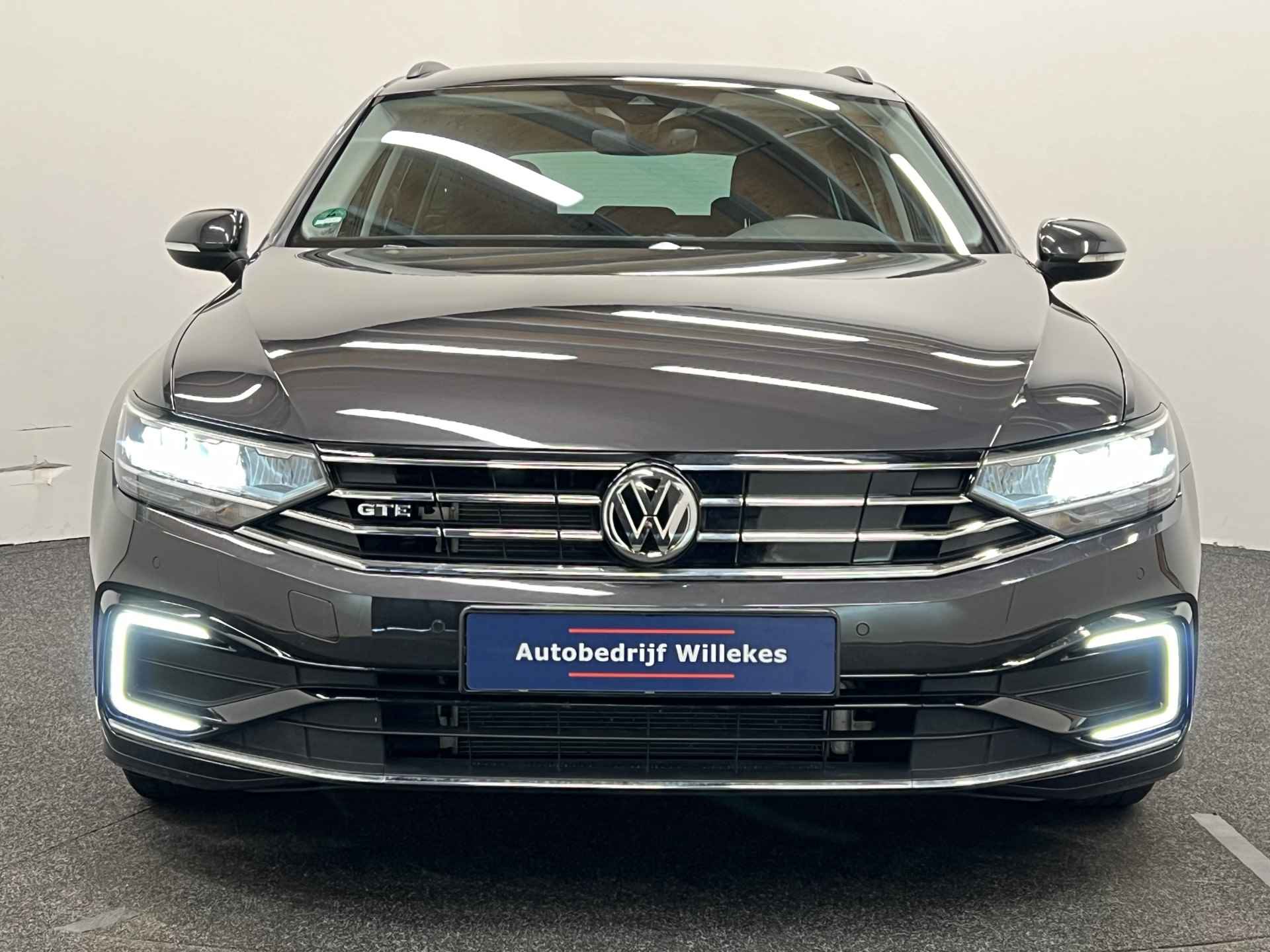 Volkswagen Passat 1.4 TSI PHEV GTE Business | NAVIGATIE | TREKHAAK | CRUISE CONTROL | PARKEERSENSOREN | - 44/44