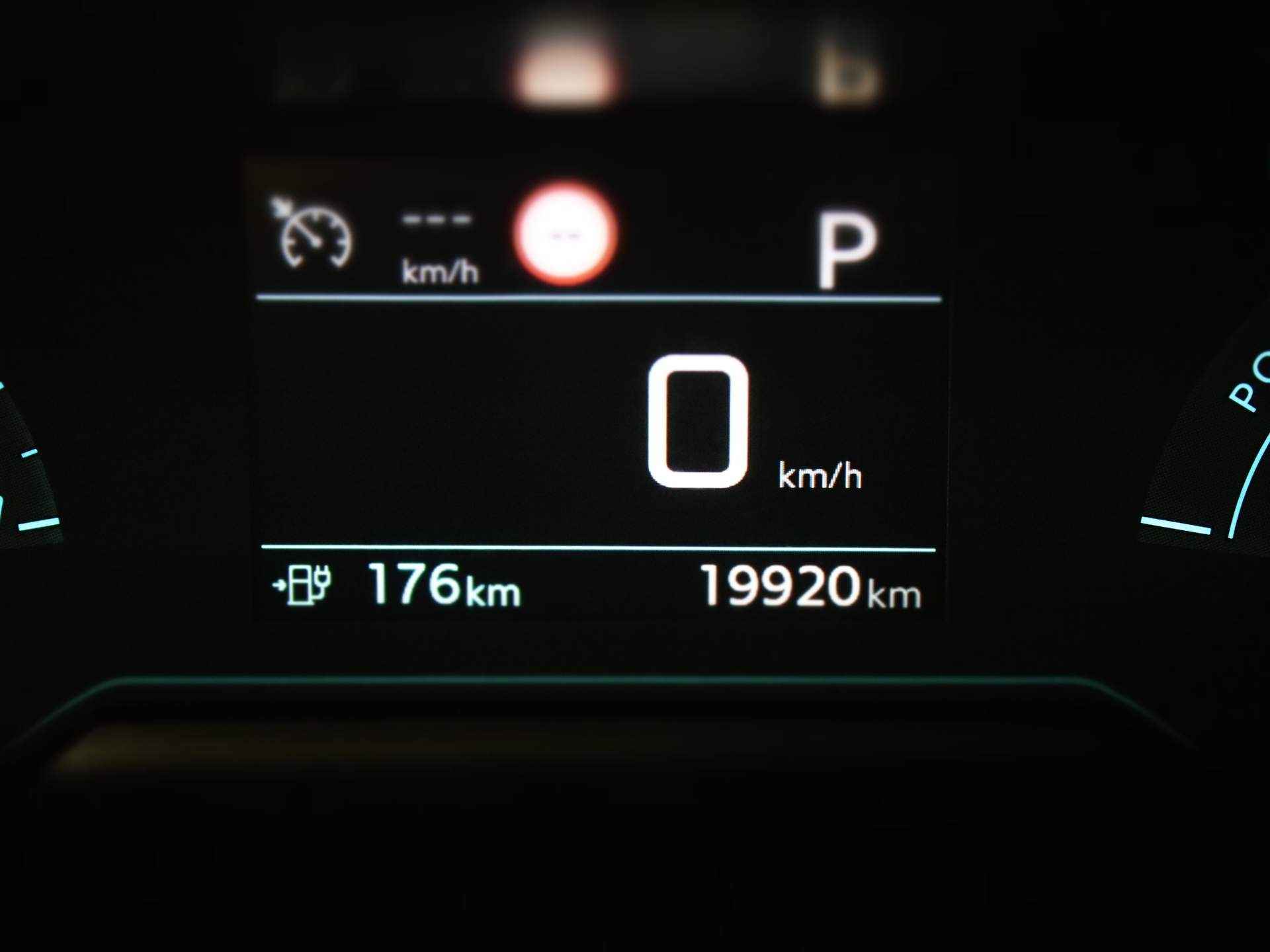 Peugeot 2008 EV Active Pack 50 kWh 136PK | Camera | Navigatie | 16" Lichtmetaal | Apple/Andorid Carplay | Clima | LED | Bluetooth - 21/36