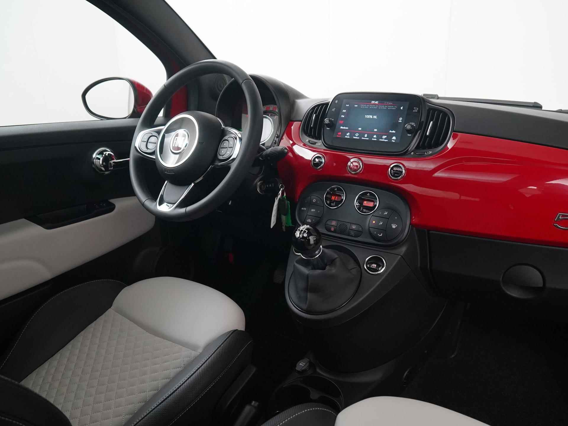 Fiat 500 1.0 Hybrid Dolcevita | Panoramadak | Apple/Android Carplay | Zondag Open! - 2/33