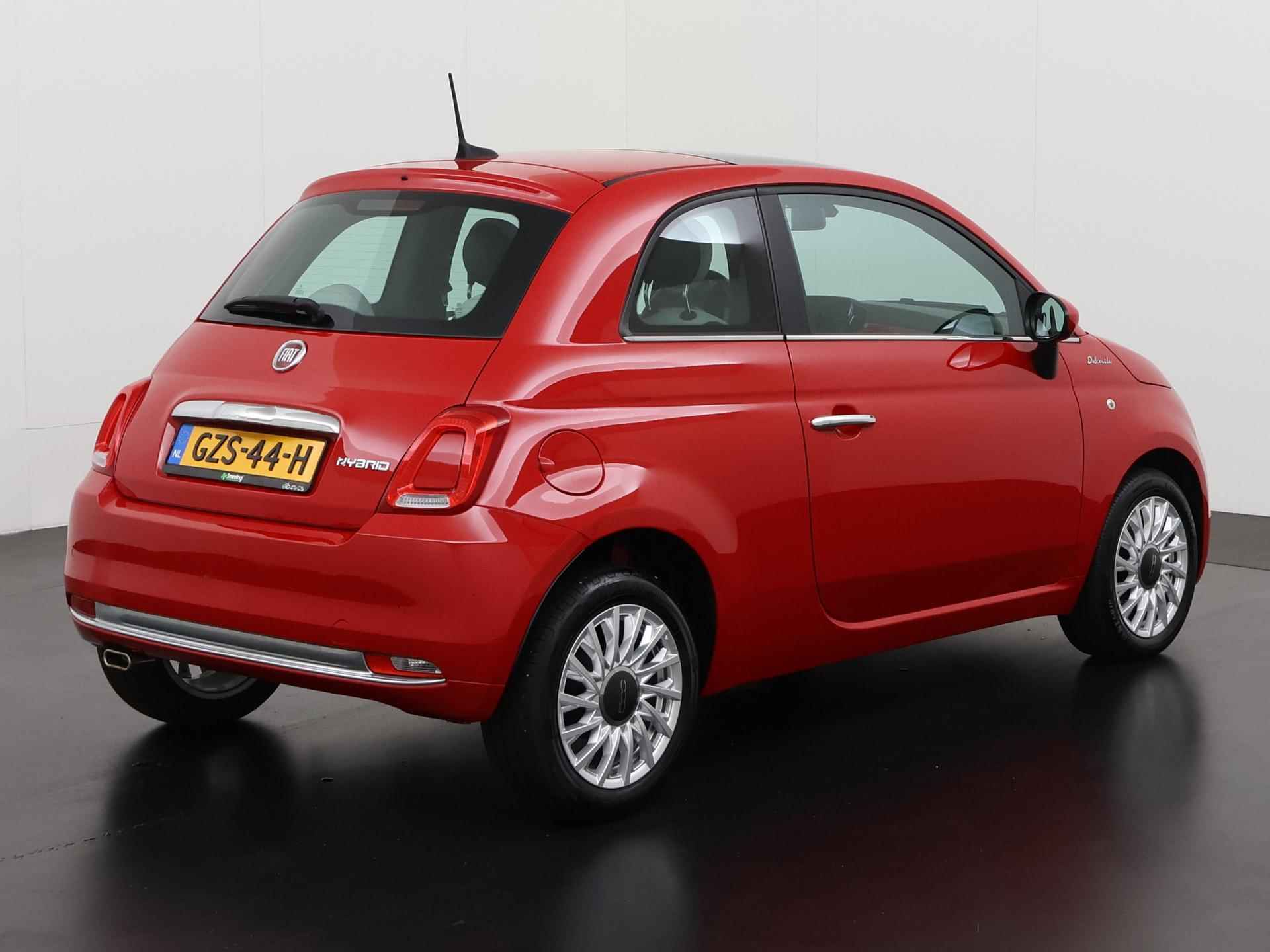 Fiat 500 1.0 Hybrid Dolcevita | Panoramadak | Apple/Android Carplay | Zondag Open! - 4/33