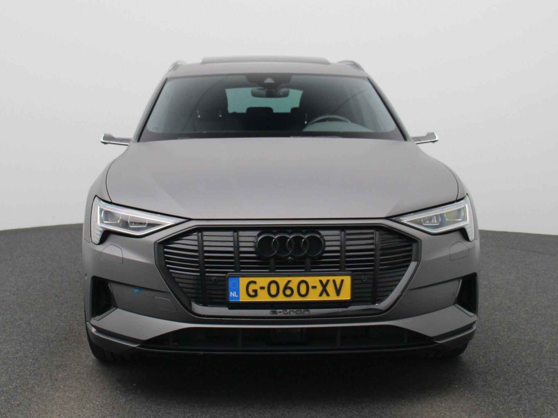 Audi e-tron e-tron 55 quattro advanced 95 kWh | Automaat | Leder | Navigatie | Camera spiegels | | Bang & Olufsen | Virtual cockpit | DAB | Stoel verwarming | Camera | Climate control | LMV | DAB - 4/51