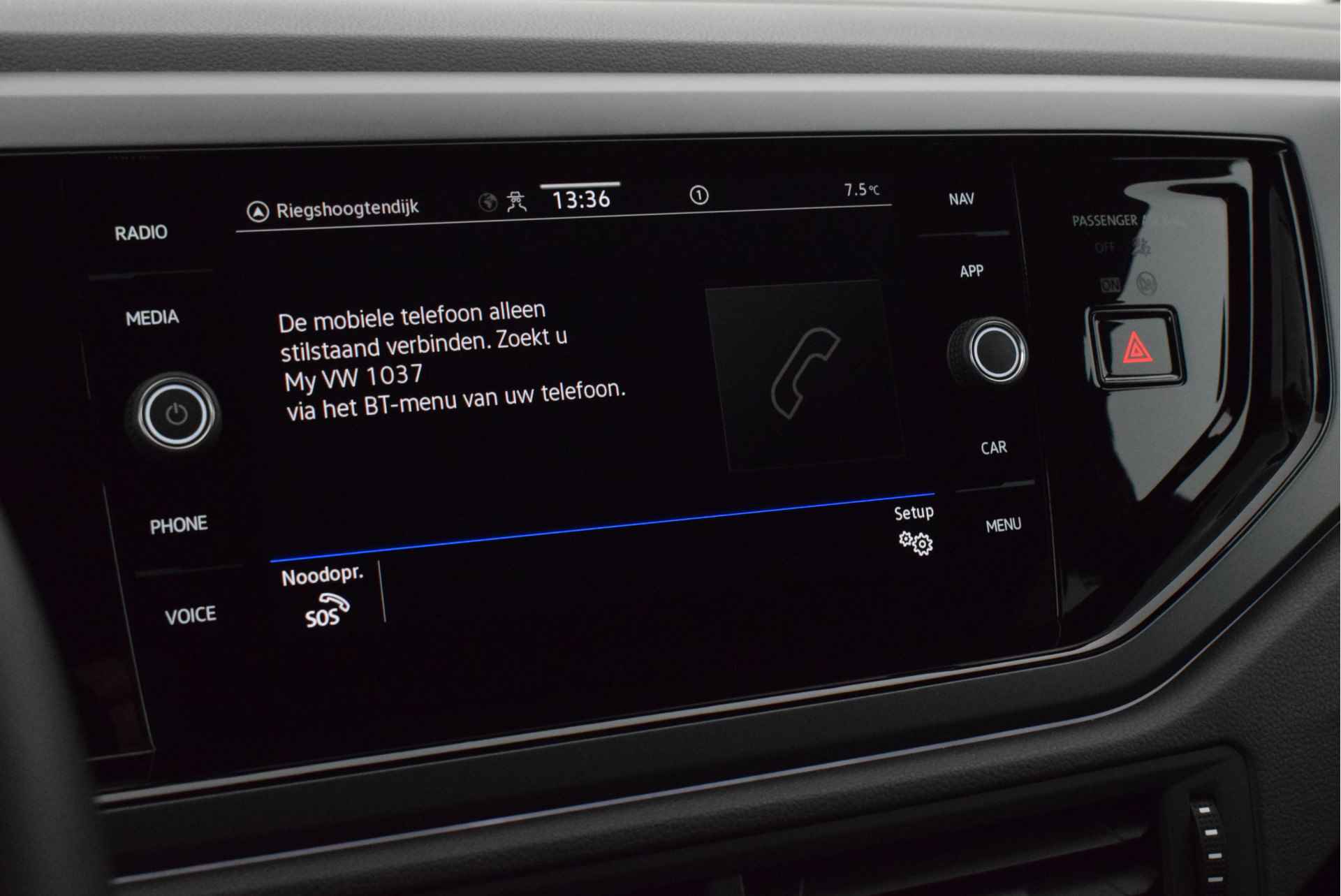 Volkswagen Taigo 1.0 TSI 110pk DSG 2x R-Line Keyless Camera Virtual Cockpit IQ.Light Navigatie - 29/51