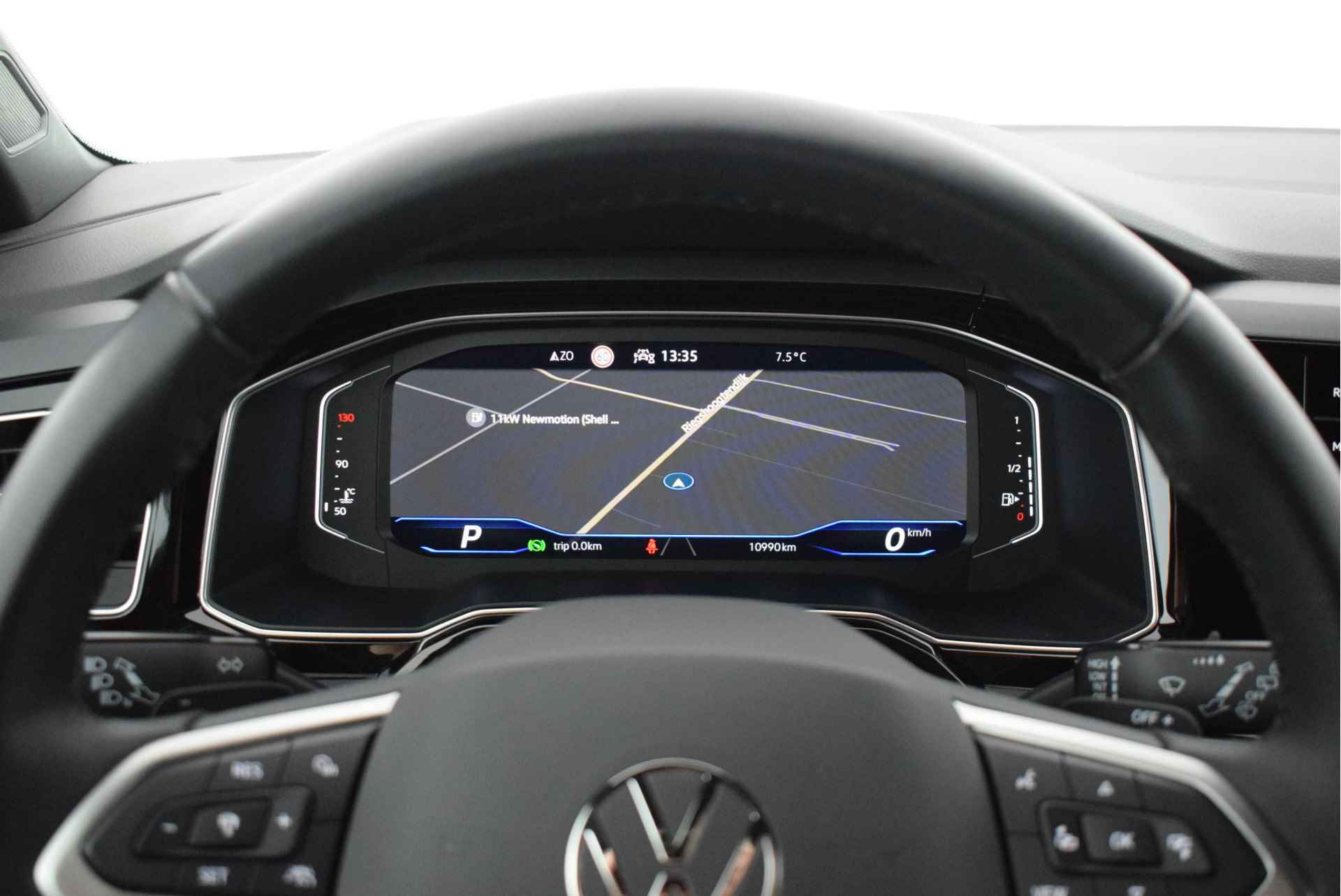 Volkswagen Taigo 1.0 TSI 110pk DSG 2x R-Line Keyless Camera Virtual Cockpit IQ.Light Navigatie - 41/51