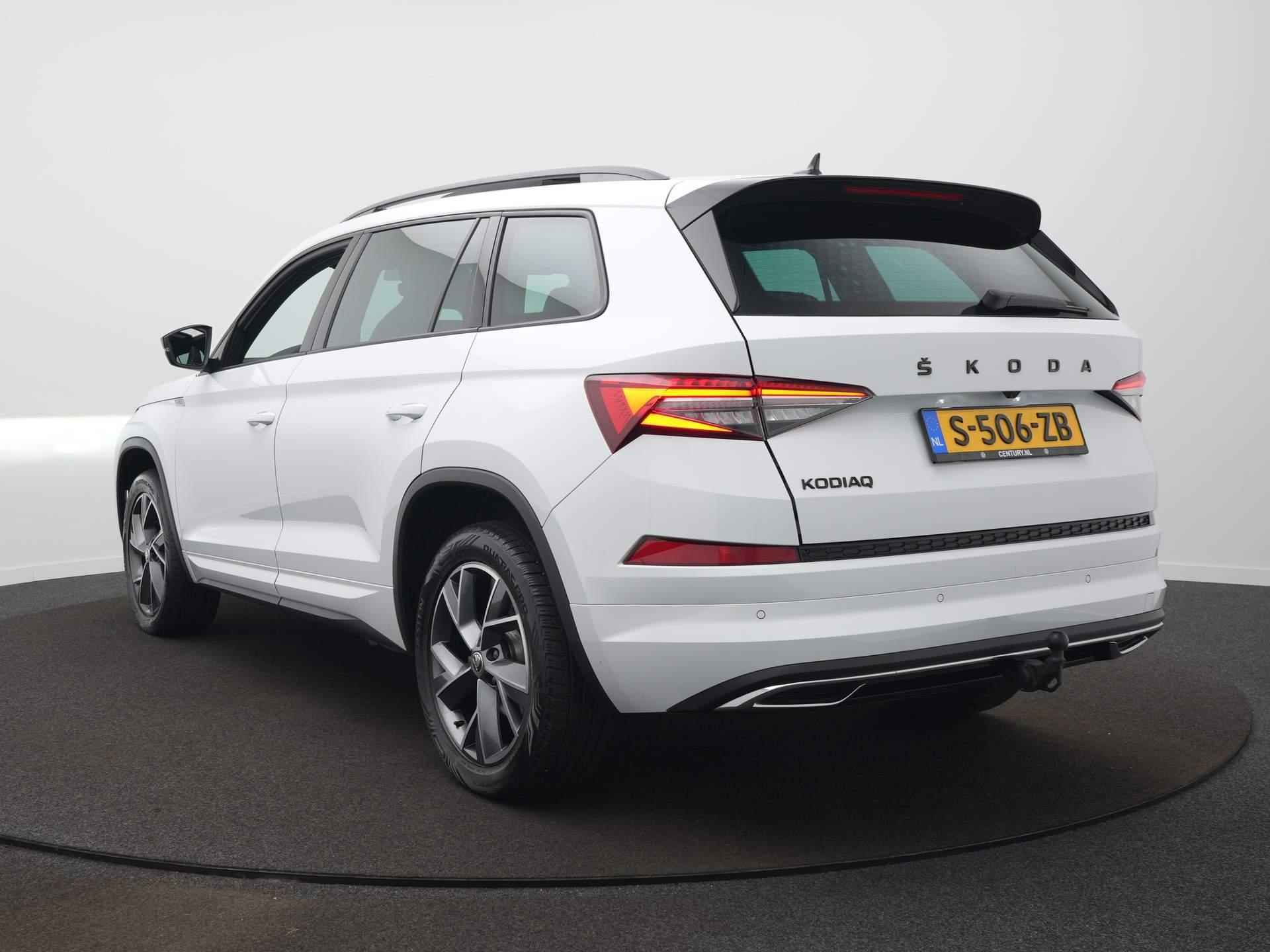 Skoda Kodiaq 1.5 TSI Sportline Business 7p. DSG / Panodak / Elek. Trekhaak / Camera / Elek. Stoel - 7/72