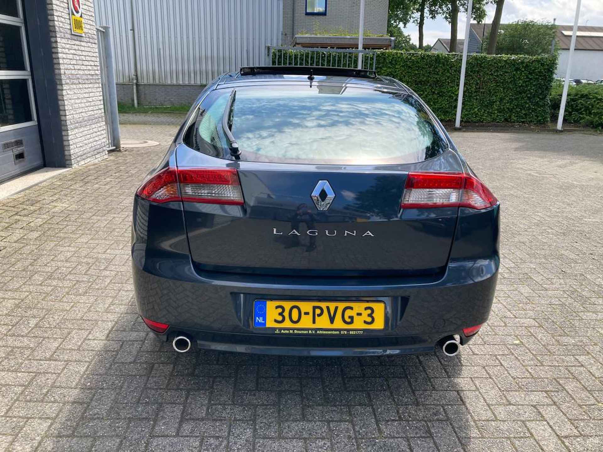 Renault Laguna 2.0 T Initiale - 4/15