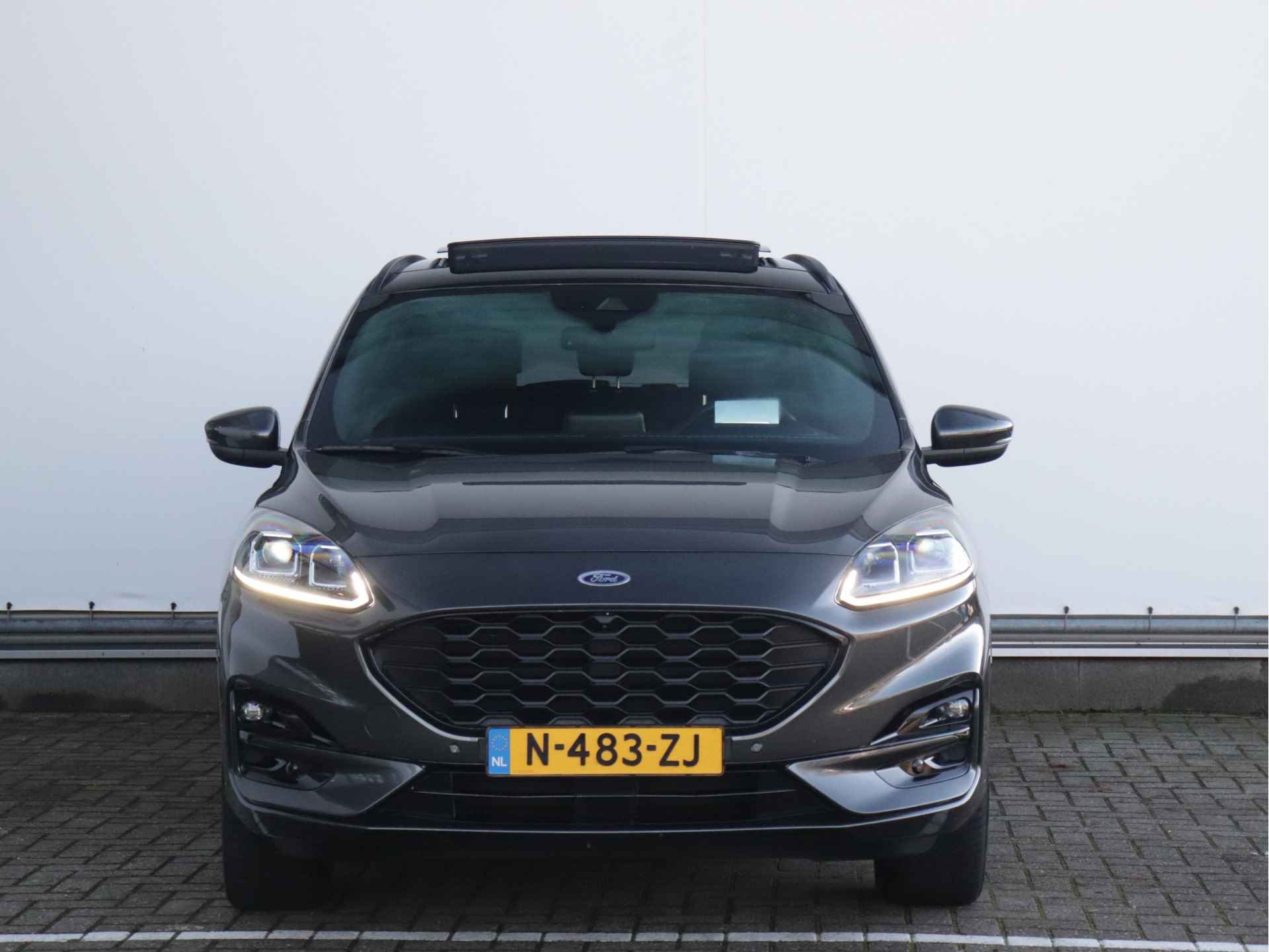 Ford Kuga 2.5 PHEV ST-Line X 225pk Automaat | Panoramadak | Trekhaak | Head Up | Camera | Stoel- & Stuurverwarming | Dealer onderhouden - 7/41