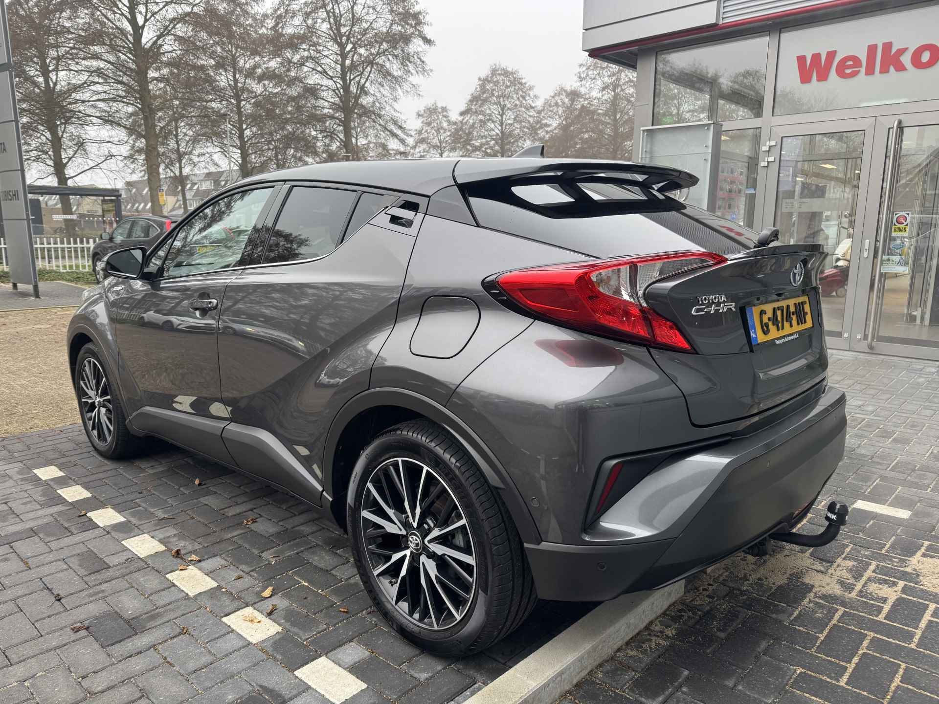 Toyota C-HR 1.8 Hybrid Dynamic Trekhaak, Navigatie, Stoelverwarming, Cruise control , All-in Rijklaarprijs - 2/41