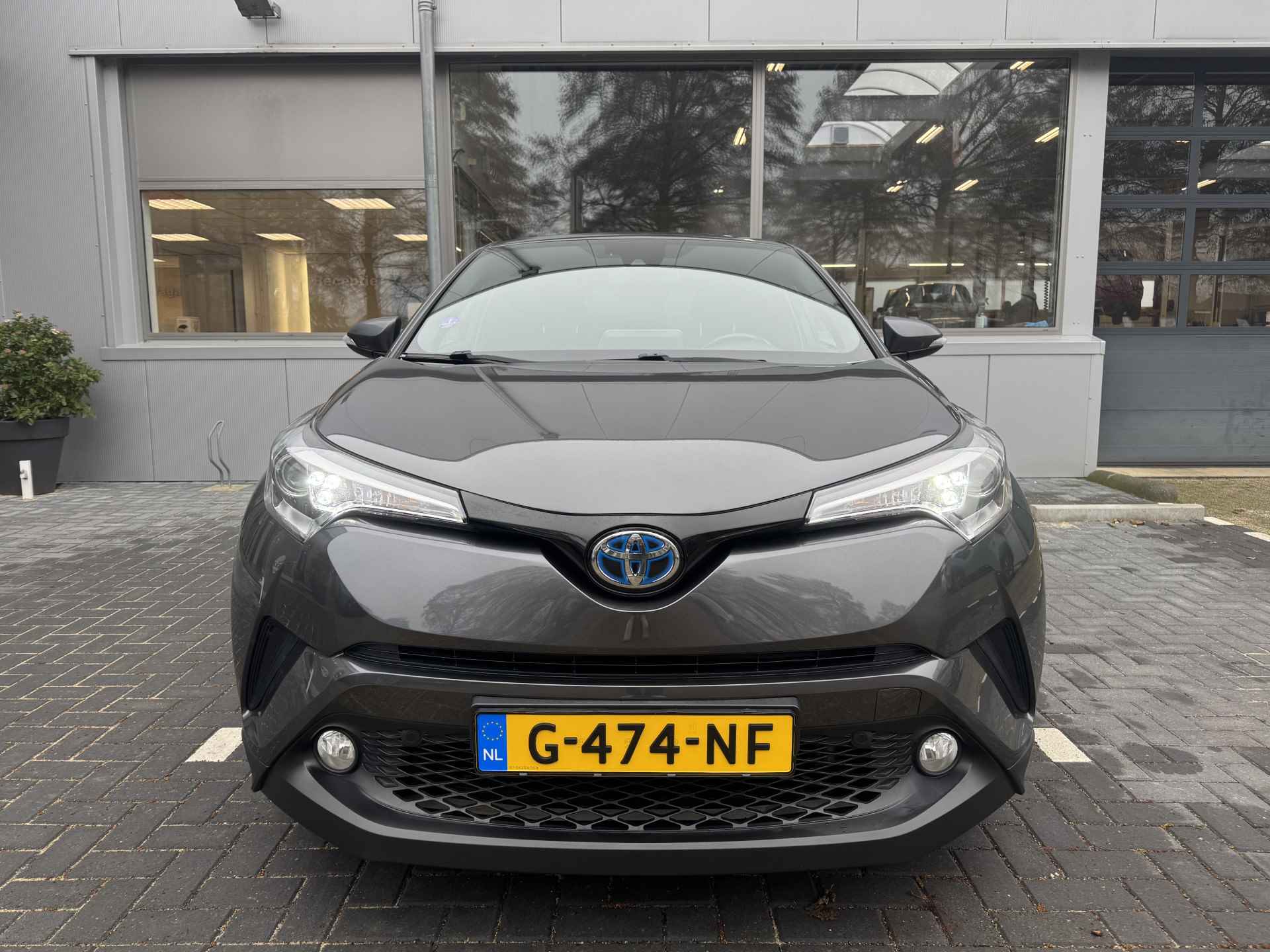 Toyota C-HR 1.8 Hybrid Dynamic Trekhaak, Navigatie, Stoelverwarming, Cruise control , All-in Rijklaarprijs - 18/41